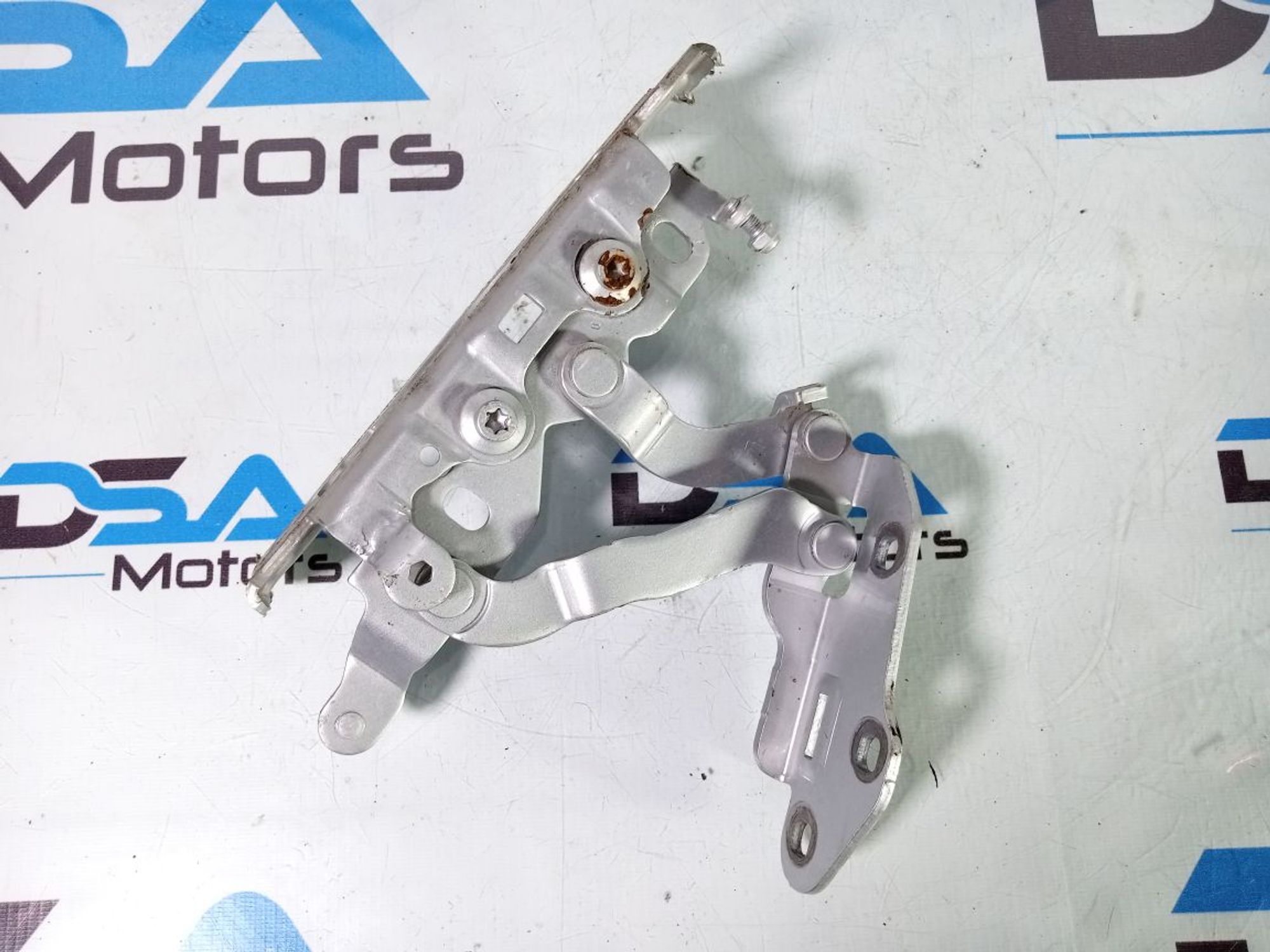 https://gcs.partsauto.market/rn-stockpro.appspot.com/thmbs/userImages/b7628e092085f1f91467af1afb6e7630/part/5e0b964a-652f-46b9-a2f5-9671999ab559_1735223815848.jpg