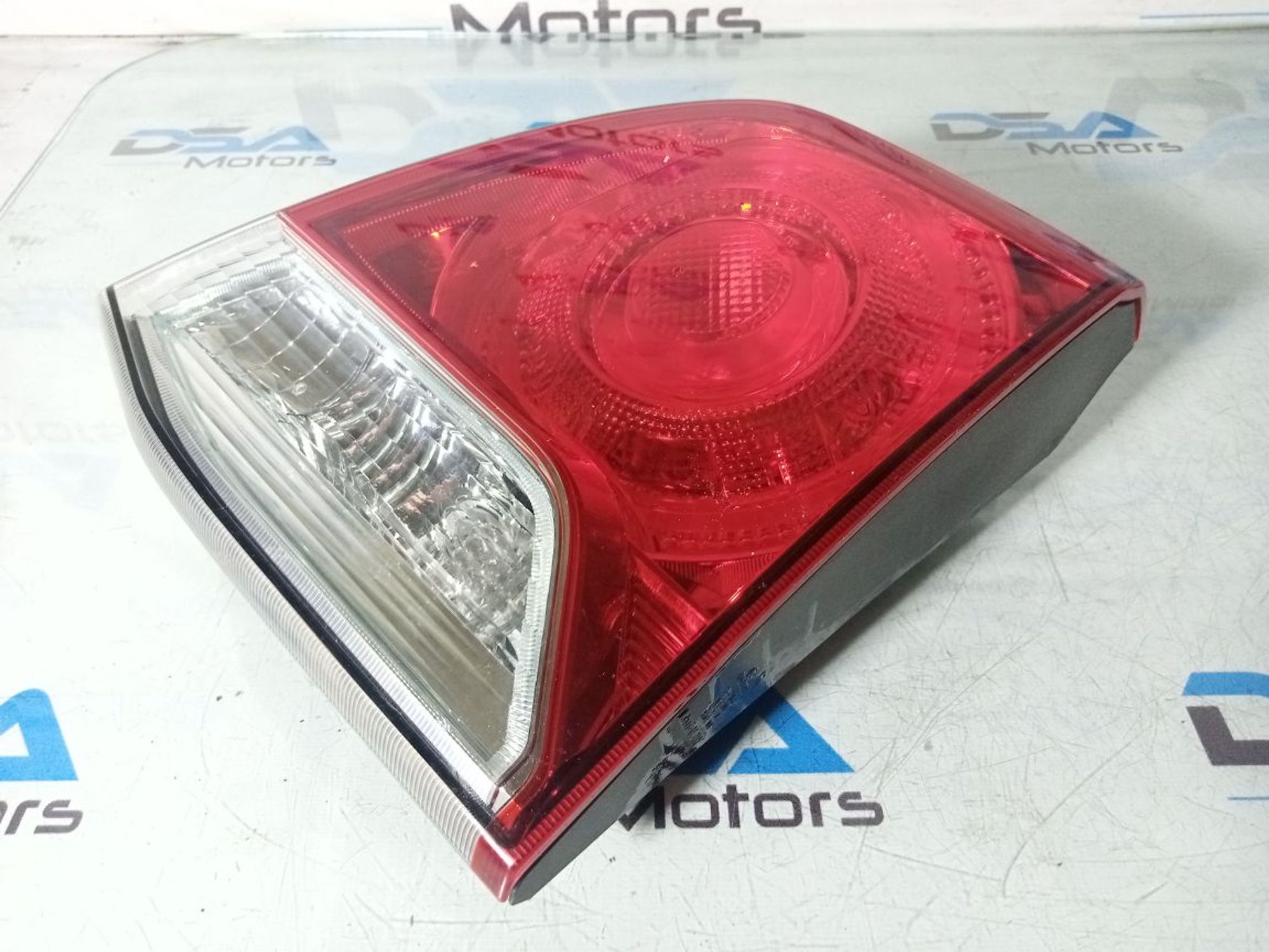 https://gcs.partsauto.market/rn-stockpro.appspot.com/thmbs/userImages/b7628e092085f1f91467af1afb6e7630/part/5f4b7a0a-cee4-4910-bacd-e2f88e01f88c_1738071735847.jpg