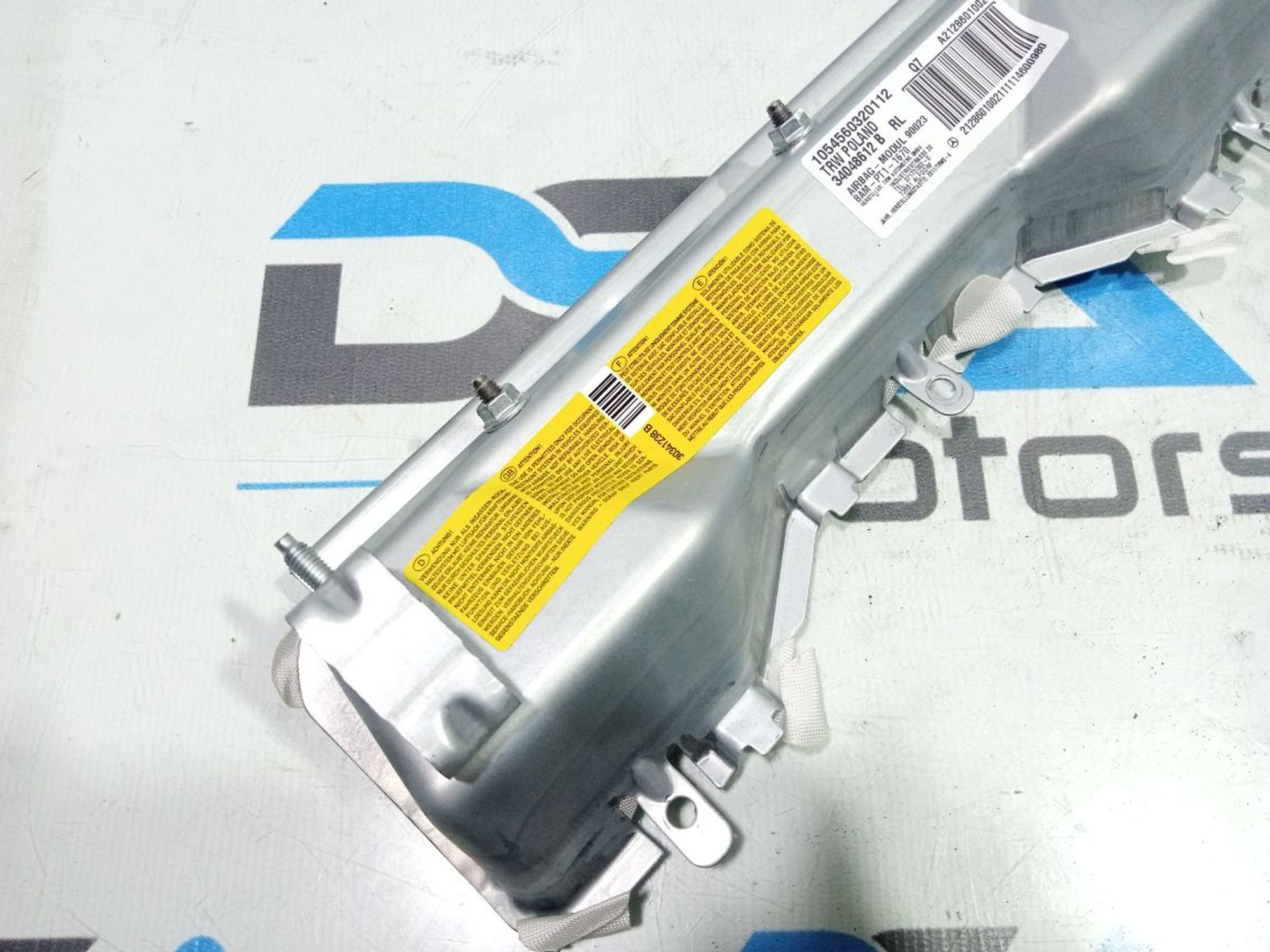 https://gcs.partsauto.market/rn-stockpro.appspot.com/thmbs/userImages/b7628e092085f1f91467af1afb6e7630/part/60ab8b29-13e0-415e-baa6-78ecba0b4b32_1748868836689.jpg
