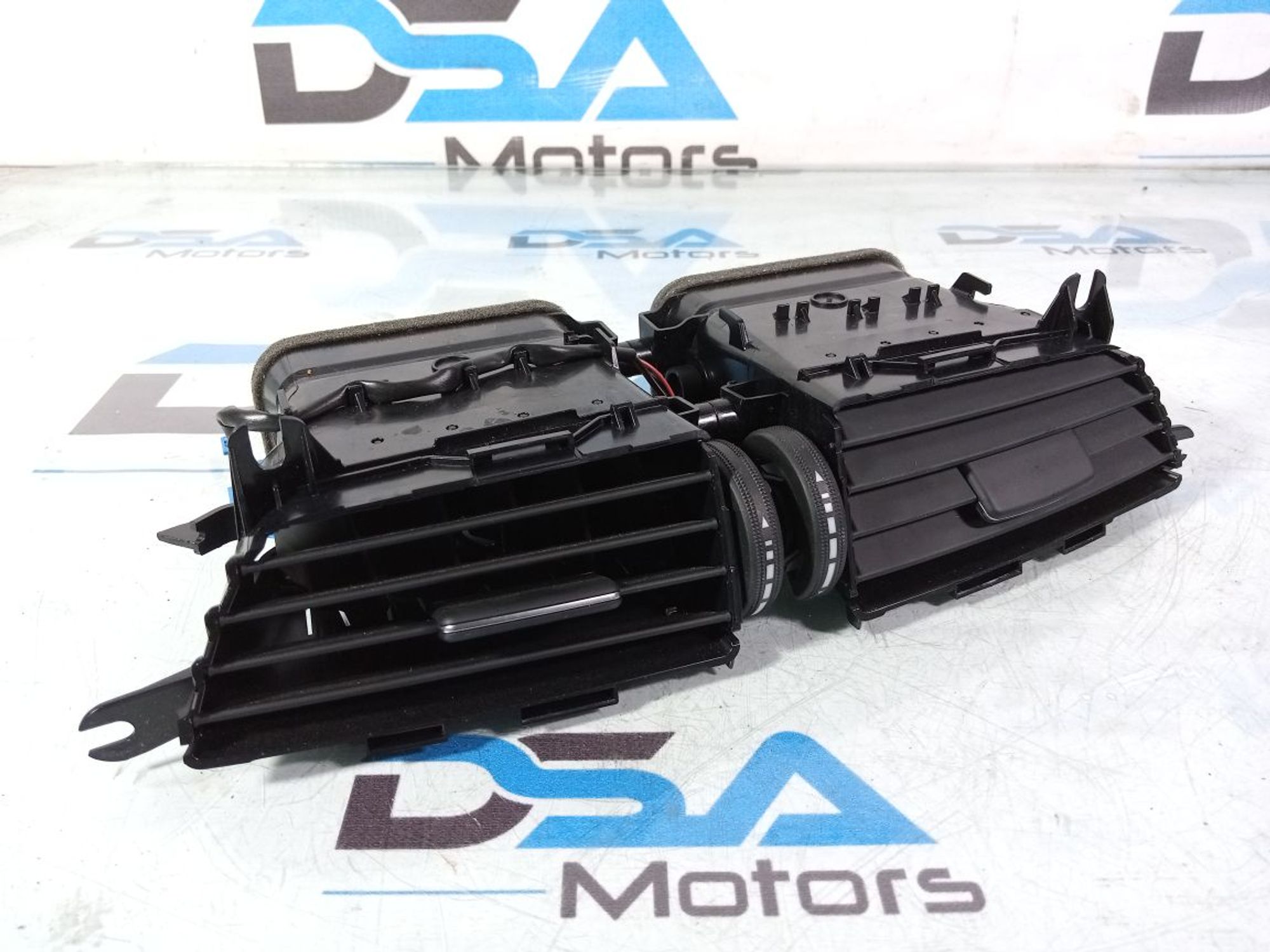 https://gcs.partsauto.market/rn-stockpro.appspot.com/thmbs/userImages/b7628e092085f1f91467af1afb6e7630/part/61396b16-96cc-4fb6-ac14-e27a6a1928ee_1737113304132.jpg