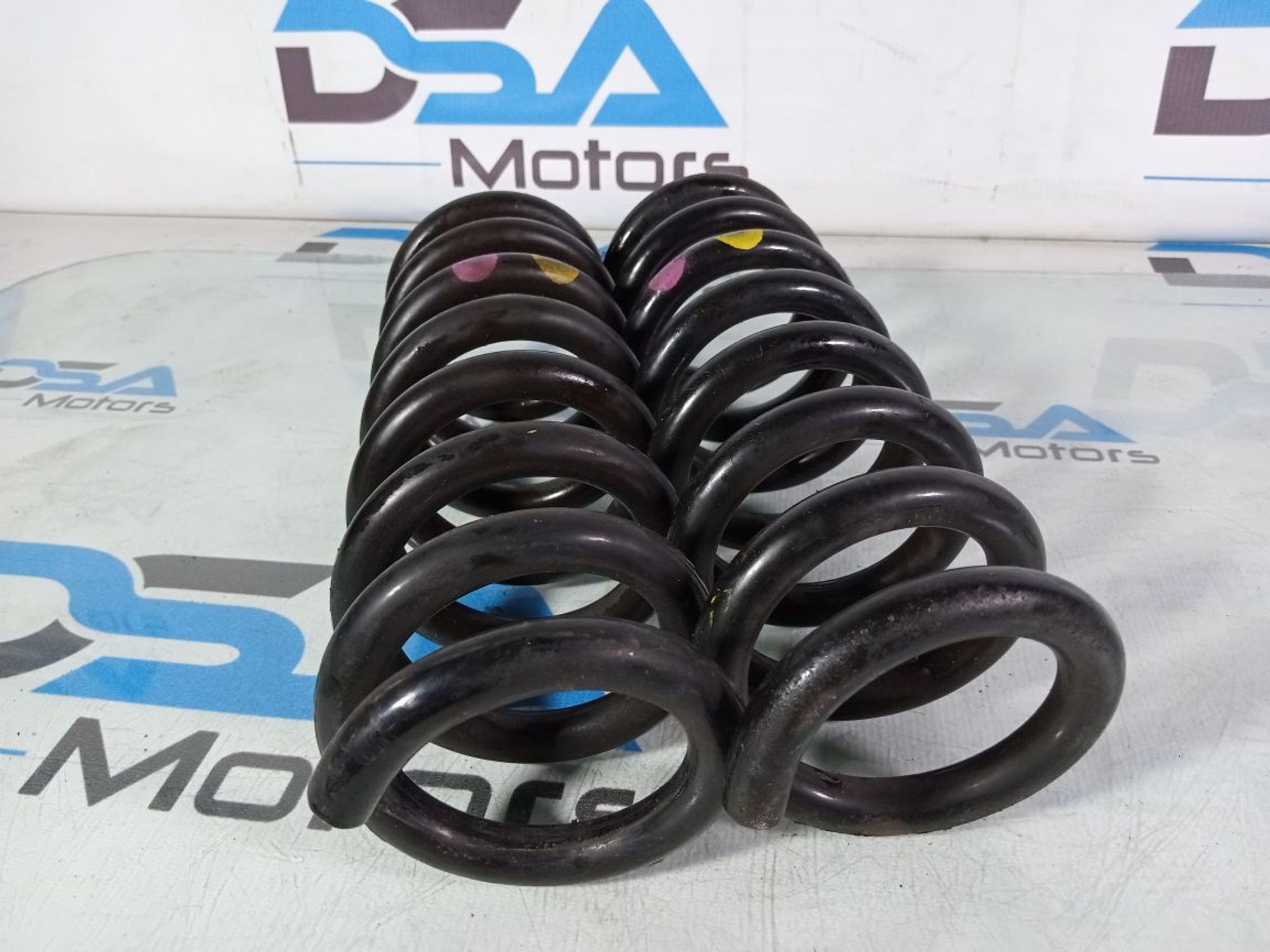 https://gcs.partsauto.market/rn-stockpro.appspot.com/thmbs/userImages/b7628e092085f1f91467af1afb6e7630/part/63207340-1f82-416e-953f-615af945a71d_1747114596030.jpg