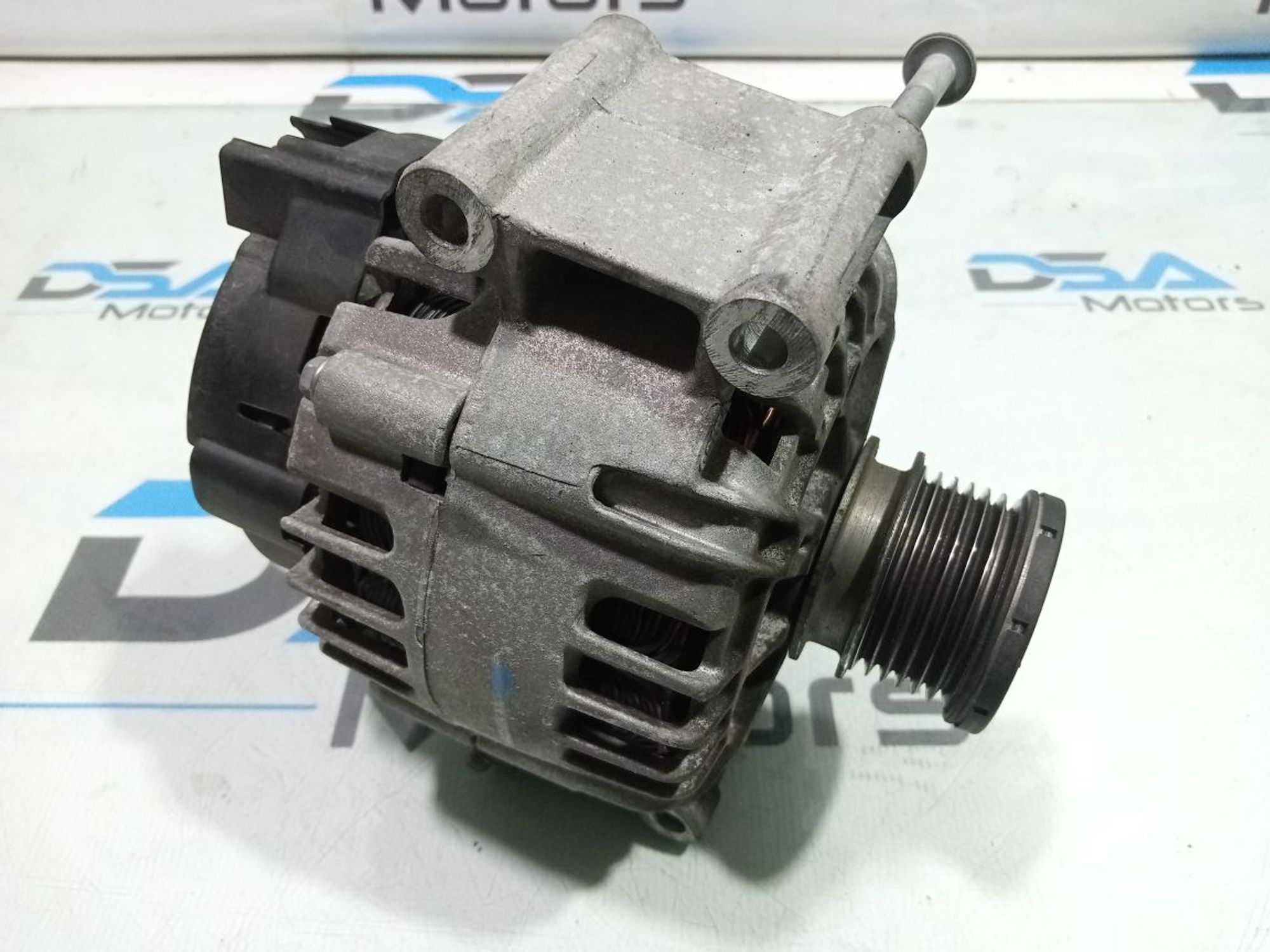 https://gcs.partsauto.market/rn-stockpro.appspot.com/thmbs/userImages/b7628e092085f1f91467af1afb6e7630/part/64eda09c-8092-4a6e-933b-261fdfcf58bf_1748620868347.jpg