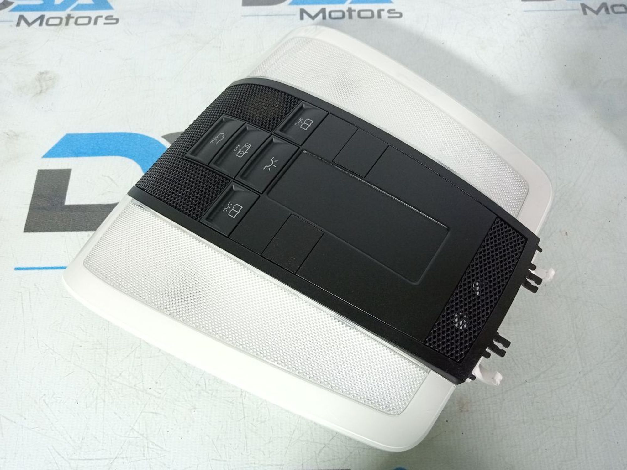 https://gcs.partsauto.market/rn-stockpro.appspot.com/thmbs/userImages/b7628e092085f1f91467af1afb6e7630/part/64ede55b-7da3-4781-98dd-4e5df821ad64_1747339039292.jpg