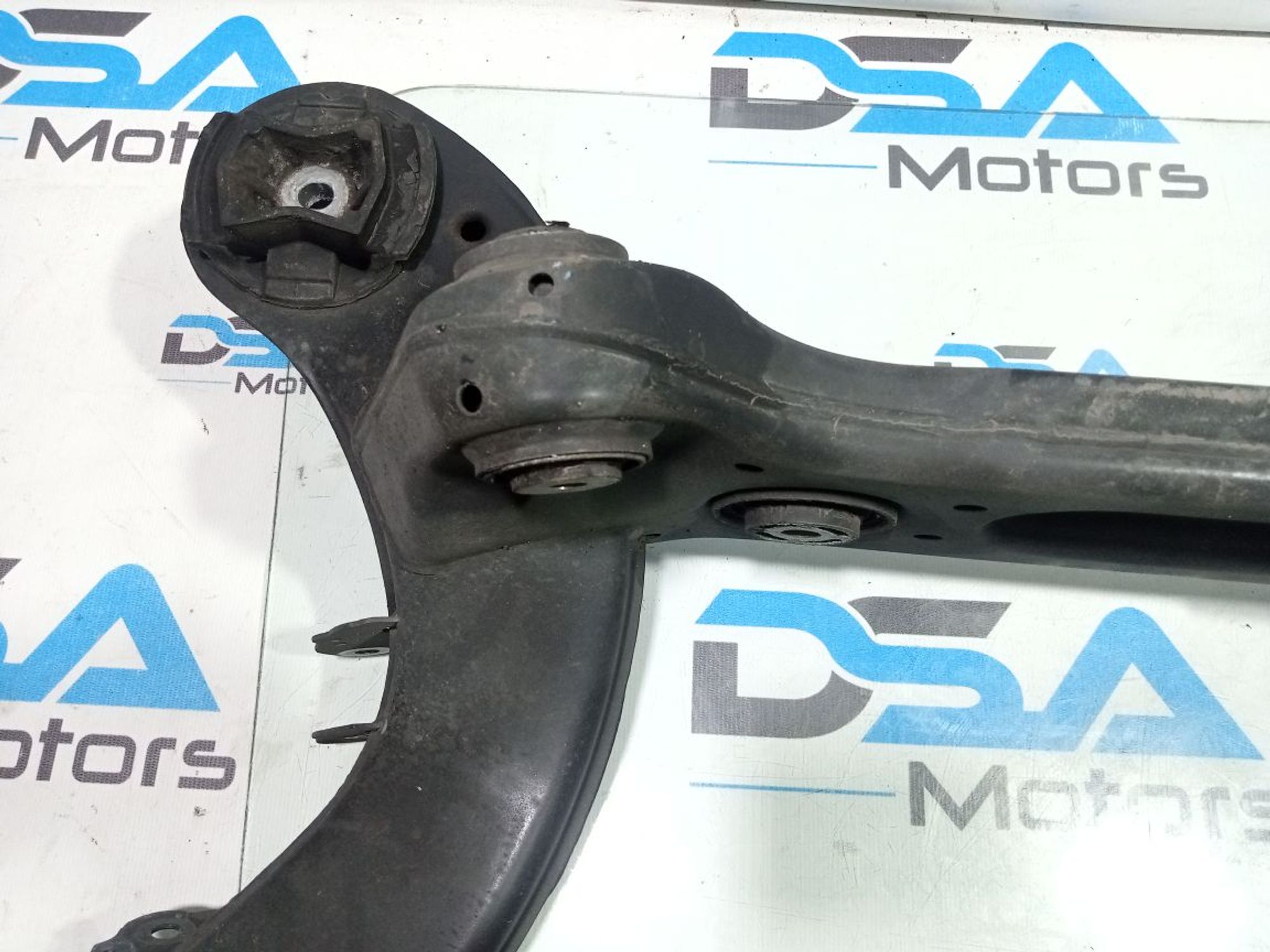 https://gcs.partsauto.market/rn-stockpro.appspot.com/thmbs/userImages/b7628e092085f1f91467af1afb6e7630/part/65716203-eda9-4fc2-91a5-45a9339149f5_1748891107548.jpg