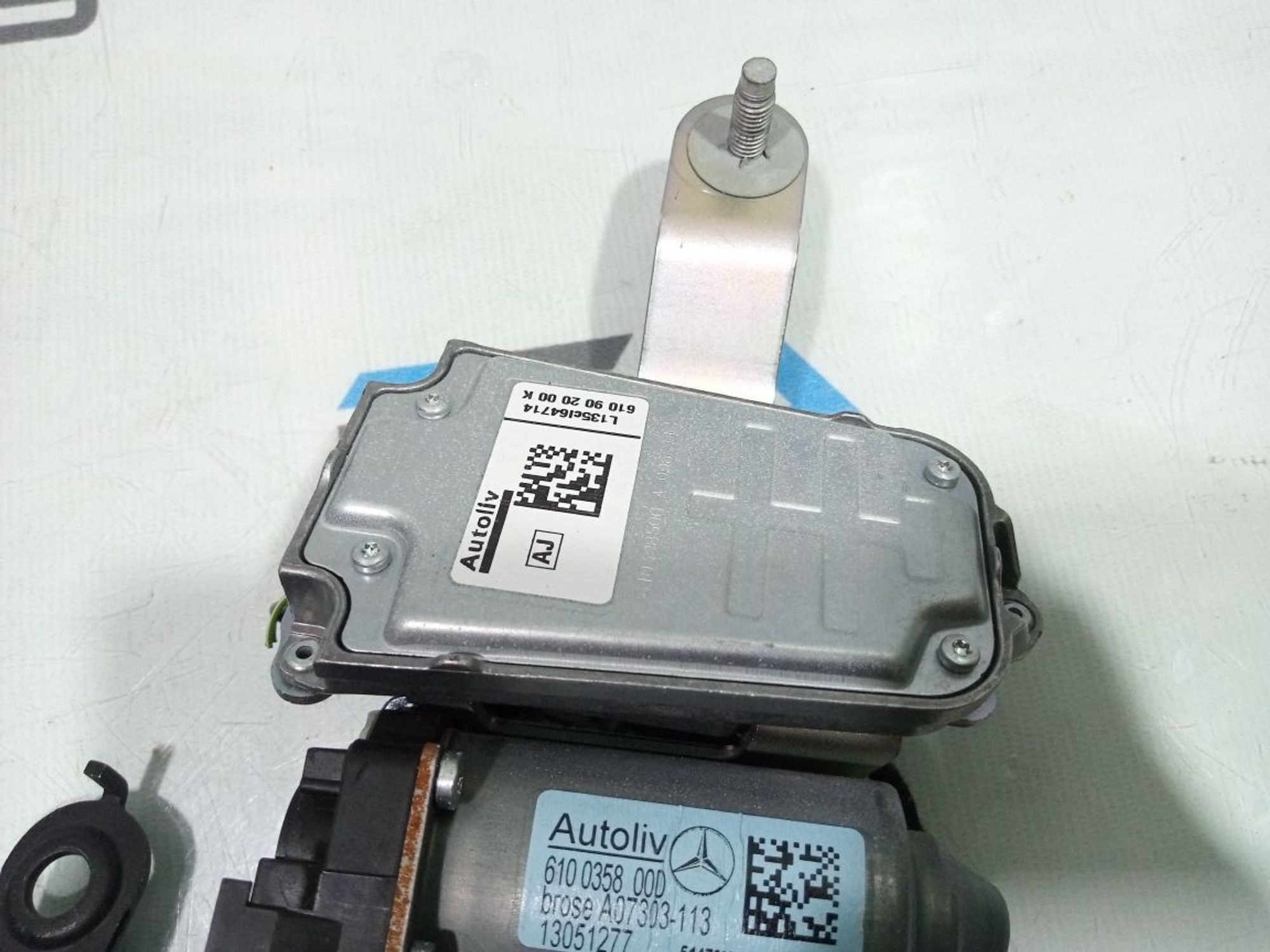 https://gcs.partsauto.market/rn-stockpro.appspot.com/thmbs/userImages/b7628e092085f1f91467af1afb6e7630/part/663cb399-be75-4826-8242-d4e5a49a8f14_1748623800022.jpg
