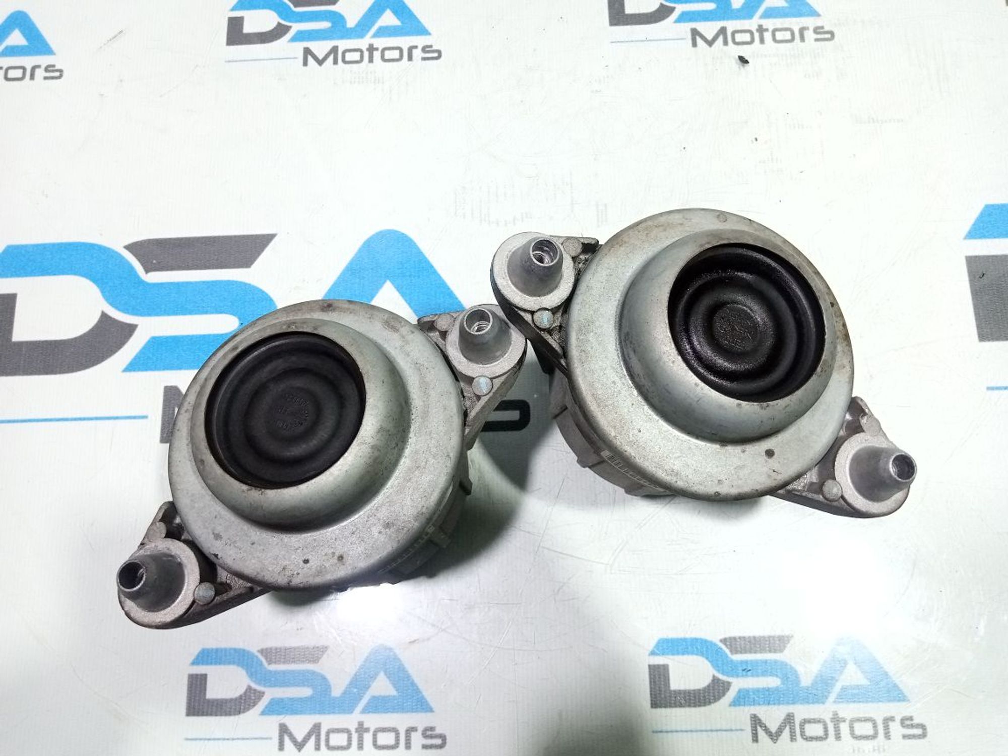 https://gcs.partsauto.market/rn-stockpro.appspot.com/thmbs/userImages/b7628e092085f1f91467af1afb6e7630/part/669ff568-786a-43d3-9f8f-971ed414ce00_1747849317413.jpg