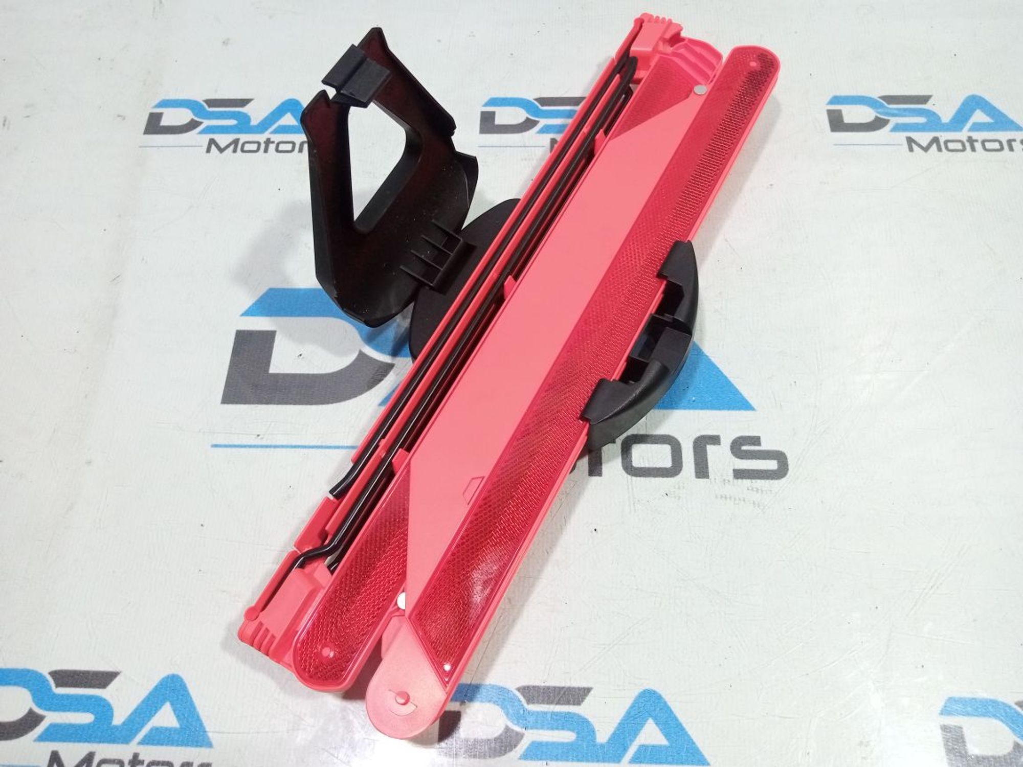 https://gcs.partsauto.market/rn-stockpro.appspot.com/thmbs/userImages/b7628e092085f1f91467af1afb6e7630/part/6739acdc-cca7-4d72-9731-5335e6917fc8_1748850042865.jpg
