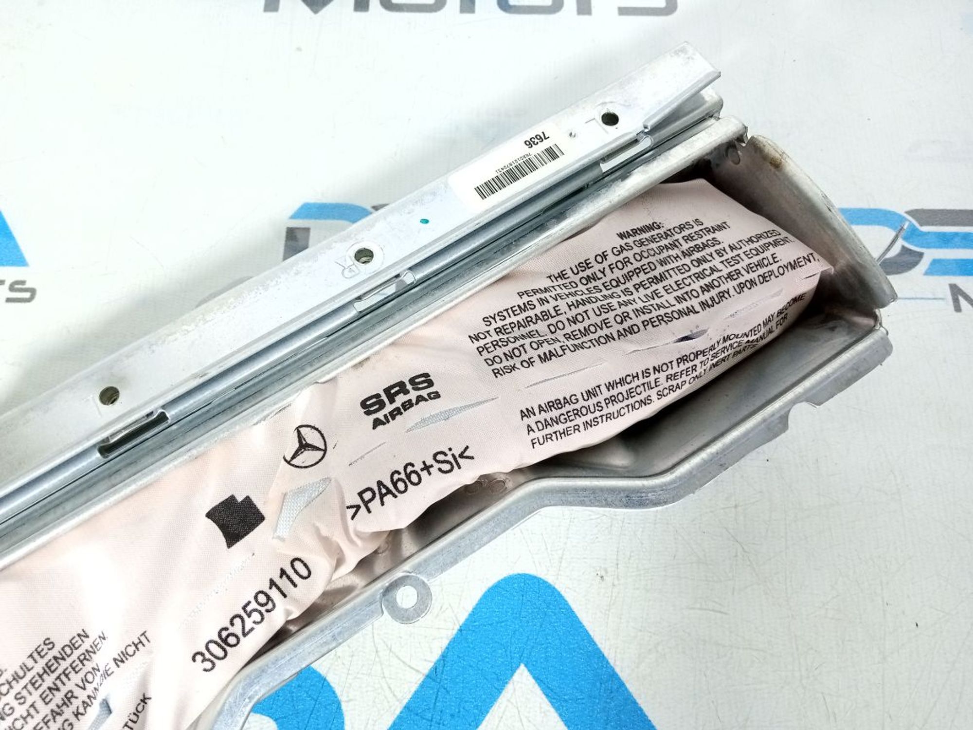 https://gcs.partsauto.market/rn-stockpro.appspot.com/thmbs/userImages/b7628e092085f1f91467af1afb6e7630/part/6789443a-81bc-43e2-8c51-23f7be2cd05e_1747336066958.jpg
