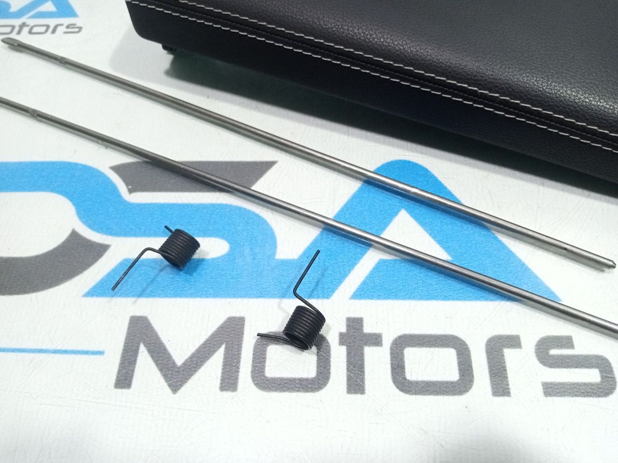 https://gcs.partsauto.market/rn-stockpro.appspot.com/thmbs/userImages/b7628e092085f1f91467af1afb6e7630/part/680e4c94-9b0f-4c3b-9071-5cc576364ffb_1748280240924.jpg
