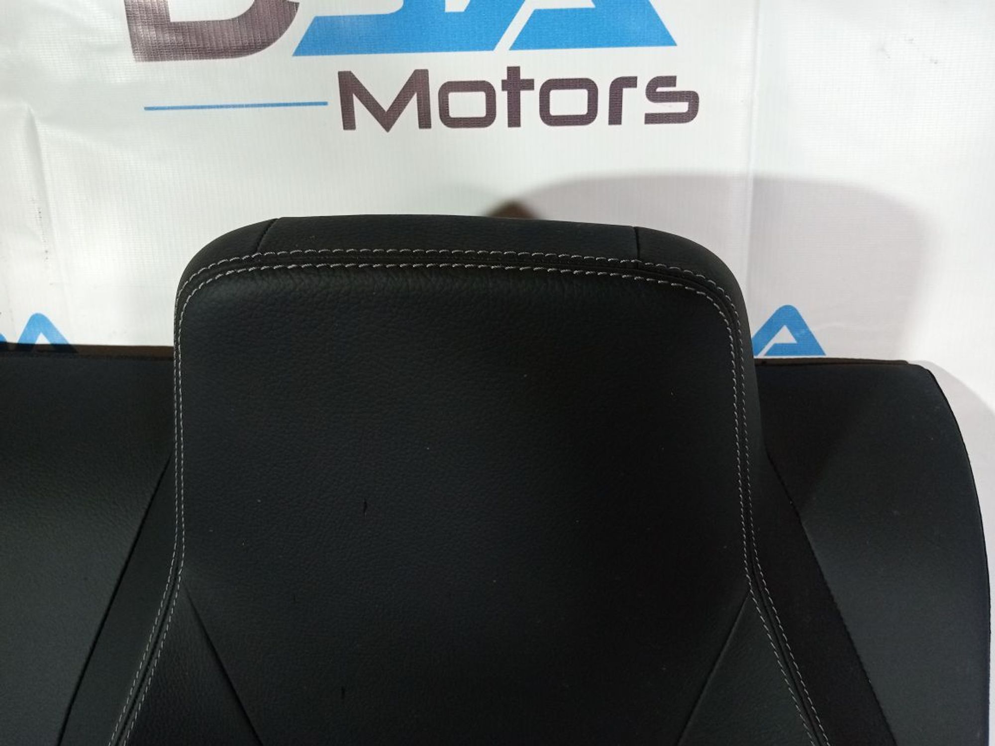https://gcs.partsauto.market/rn-stockpro.appspot.com/thmbs/userImages/b7628e092085f1f91467af1afb6e7630/part/683766ce-2090-4780-a975-667a5ad1dce6_1743065015305.jpg