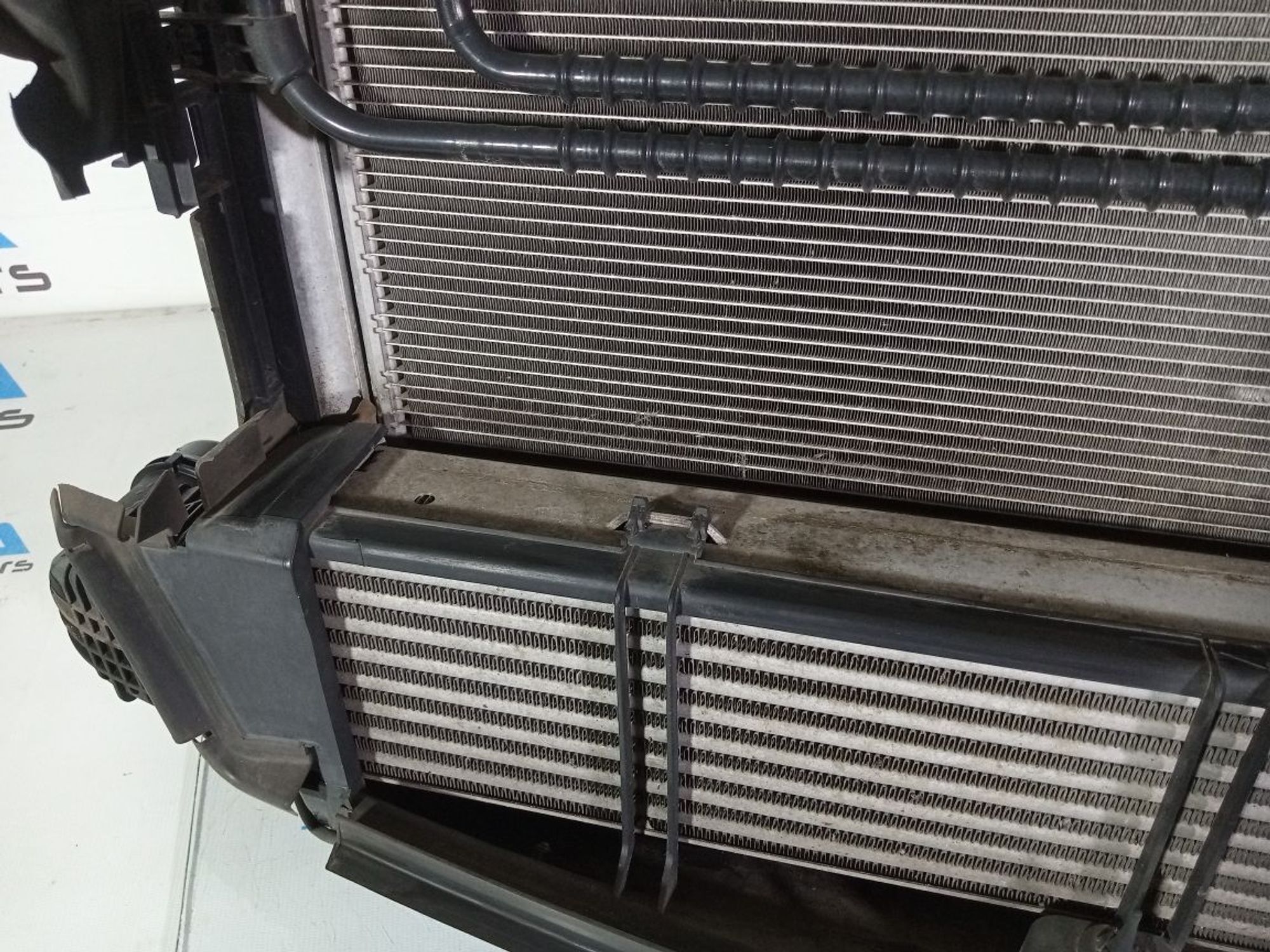 https://gcs.partsauto.market/rn-stockpro.appspot.com/thmbs/userImages/b7628e092085f1f91467af1afb6e7630/part/68bfe56c-7ac6-4e80-a64c-c5fdebf1a285_1747216081782.jpg