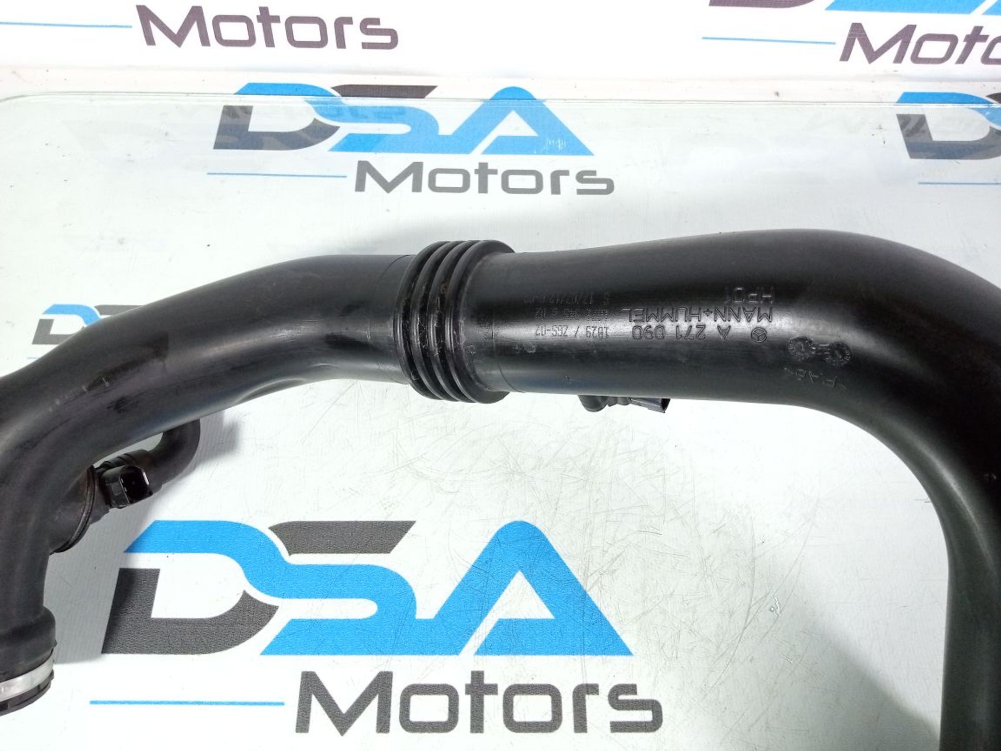 https://gcs.partsauto.market/rn-stockpro.appspot.com/thmbs/userImages/b7628e092085f1f91467af1afb6e7630/part/69444192-743b-46d0-afb6-6a0f2087aaca_1747629366080.jpg