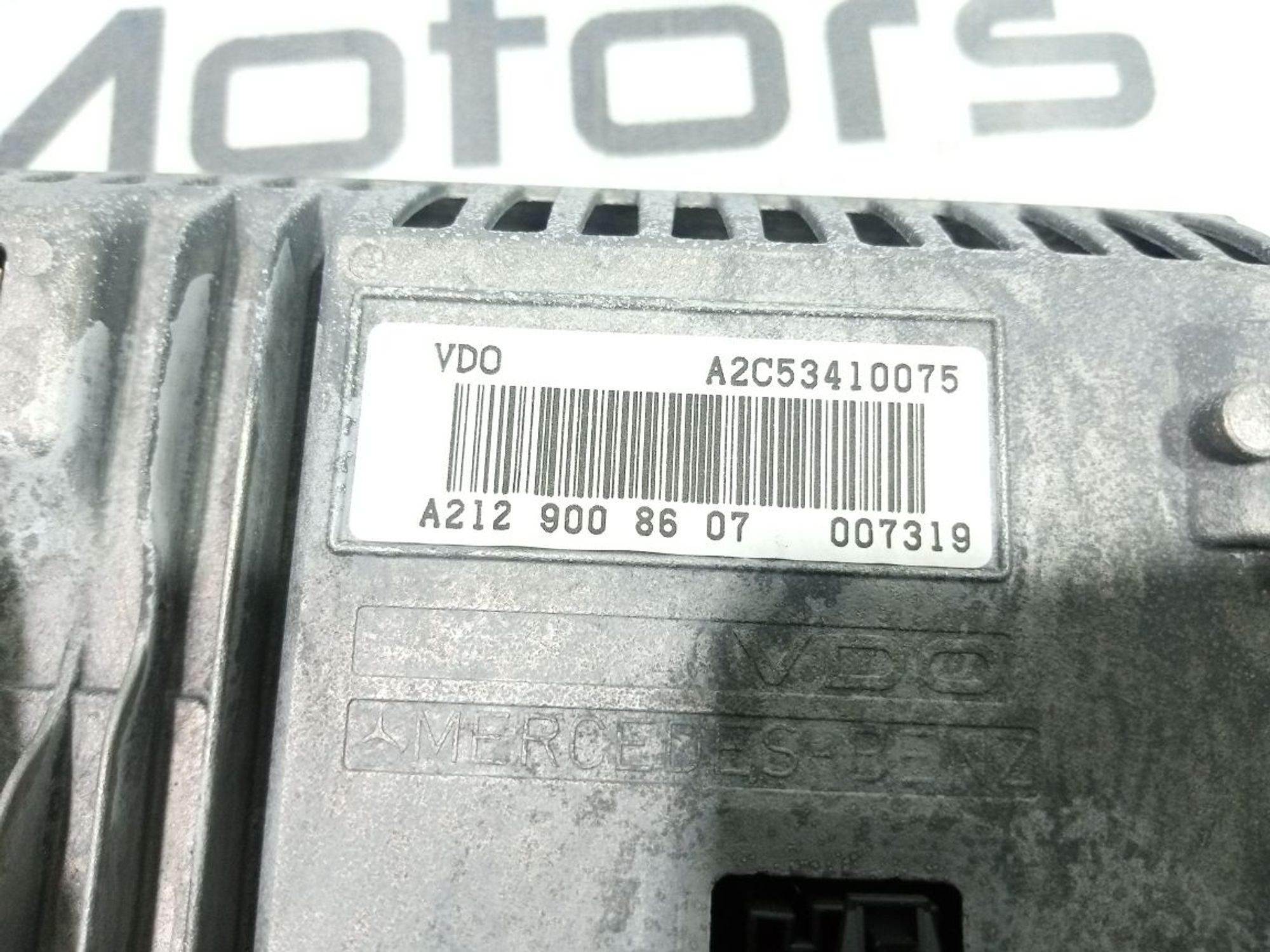 https://gcs.partsauto.market/rn-stockpro.appspot.com/thmbs/userImages/b7628e092085f1f91467af1afb6e7630/part/695e809e-64e9-4e0a-b058-4ab5c3b2d65d_1748849491964.jpg