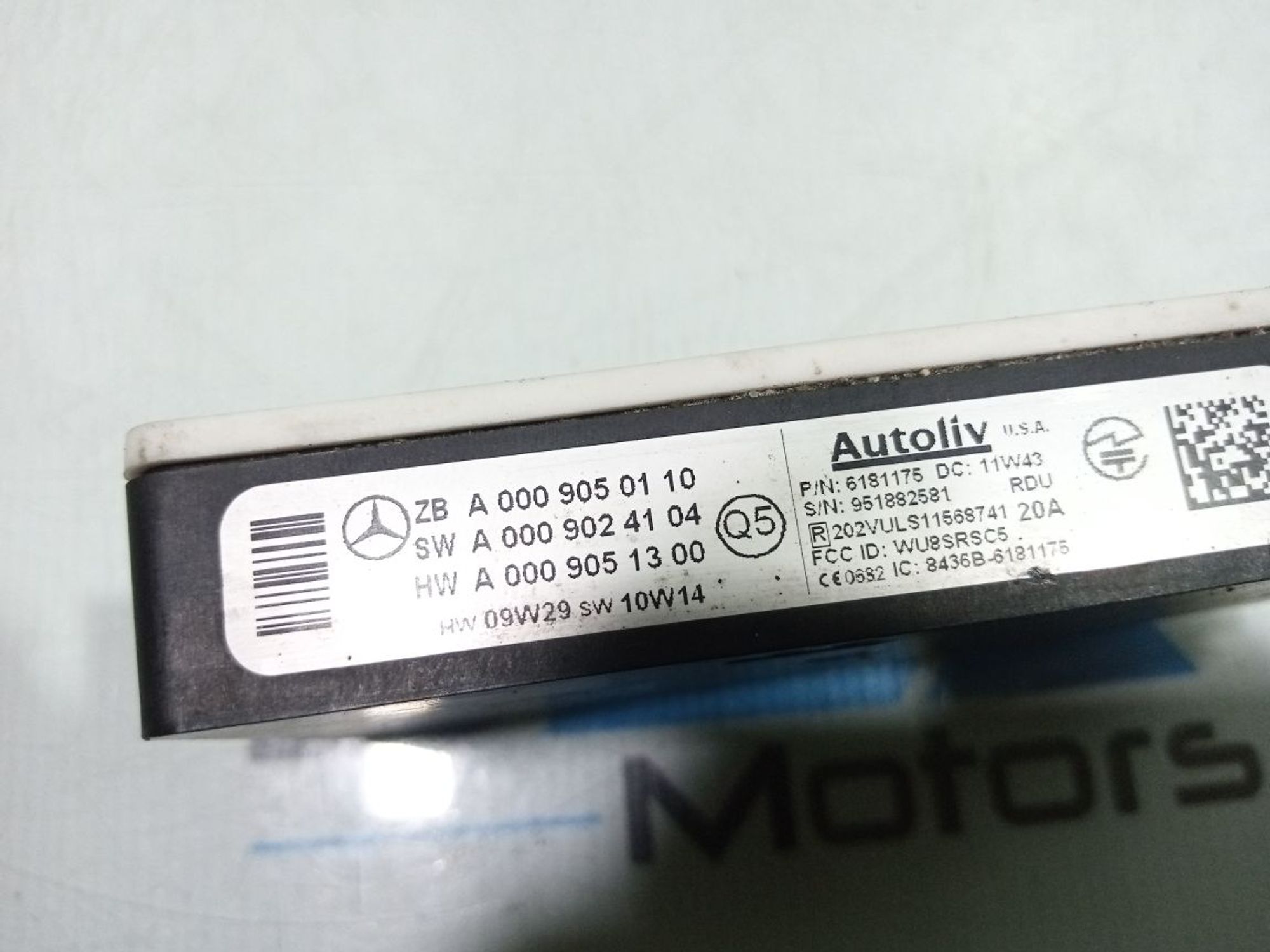 https://gcs.partsauto.market/rn-stockpro.appspot.com/thmbs/userImages/b7628e092085f1f91467af1afb6e7630/part/6a55c1fa-e77a-4bc7-bd03-f16324c14bed_1748621599956.jpg