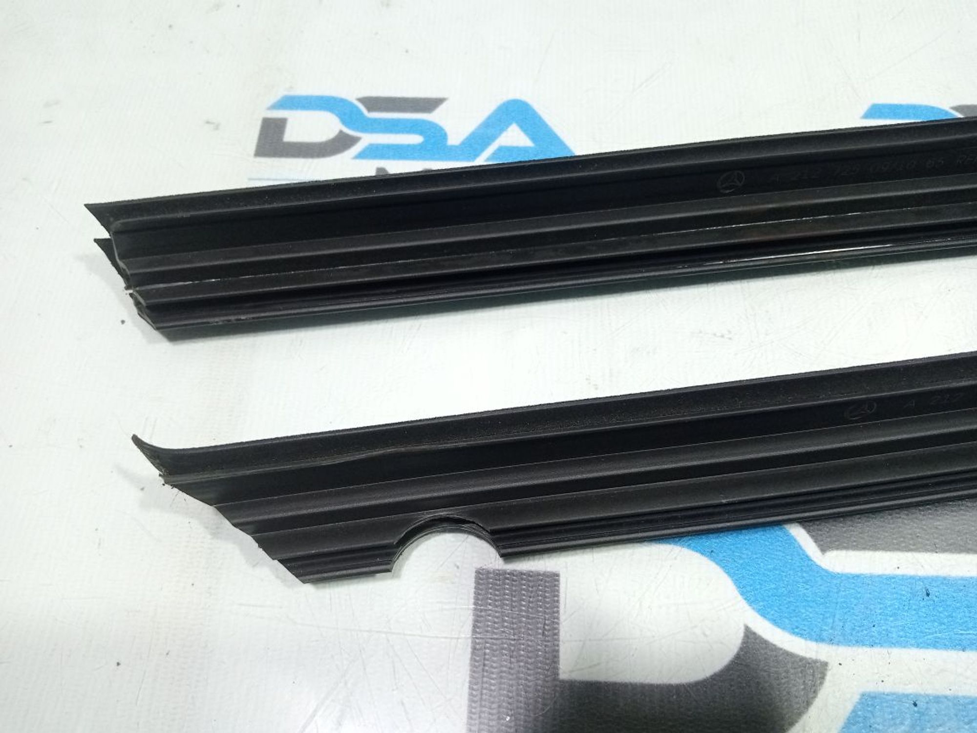 https://gcs.partsauto.market/rn-stockpro.appspot.com/thmbs/userImages/b7628e092085f1f91467af1afb6e7630/part/6a897746-2e0b-47d6-9892-cfb428d42058_1748283886105.jpg