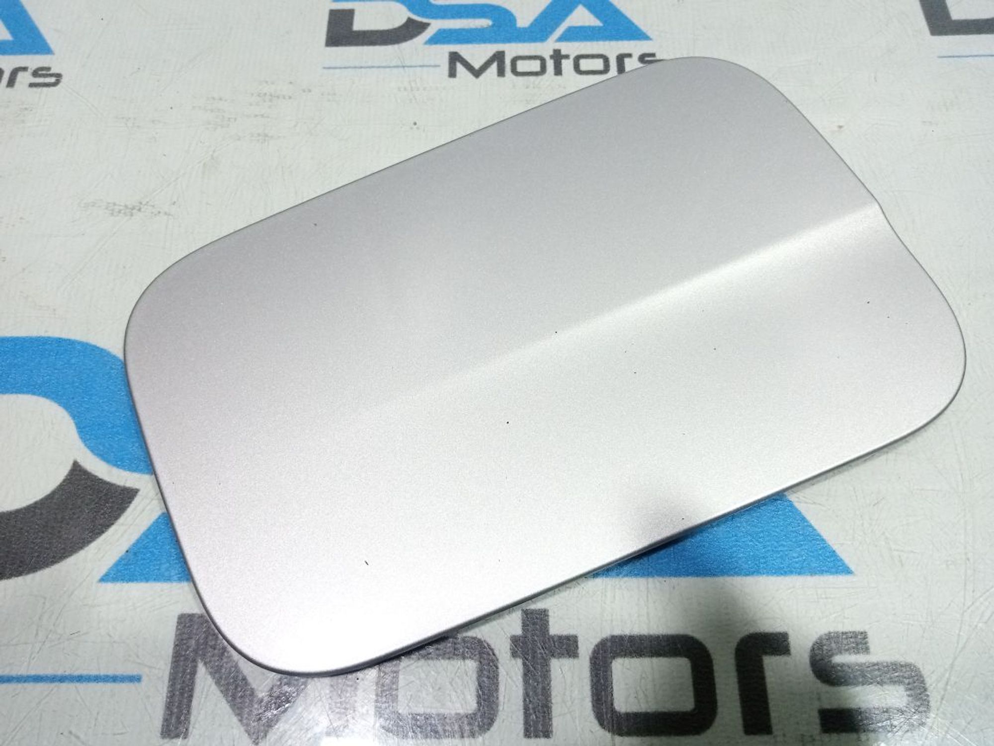https://gcs.partsauto.market/rn-stockpro.appspot.com/thmbs/userImages/b7628e092085f1f91467af1afb6e7630/part/6b3f8ef6-9787-4102-b496-cbd2e67fc9ae_1748855602693.jpg