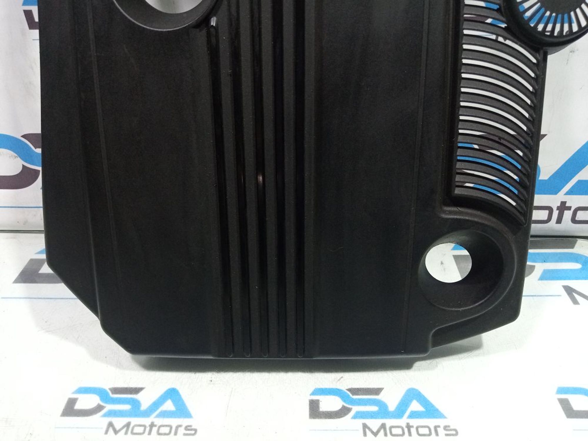 https://gcs.partsauto.market/rn-stockpro.appspot.com/thmbs/userImages/b7628e092085f1f91467af1afb6e7630/part/6b590597-ad4b-4618-b3dd-0093eb28165e_1749061889554.jpg