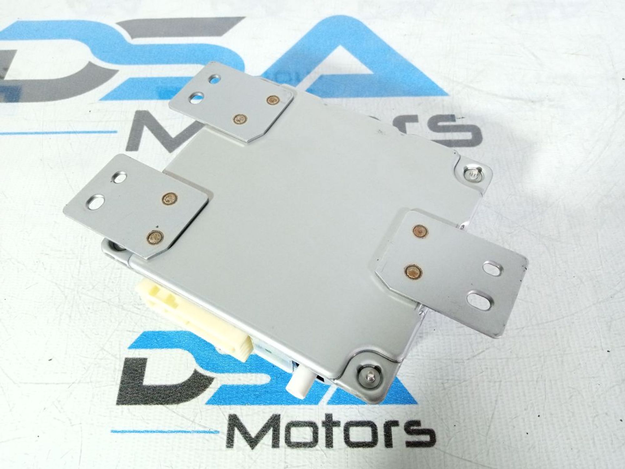 https://gcs.partsauto.market/rn-stockpro.appspot.com/thmbs/userImages/b7628e092085f1f91467af1afb6e7630/part/6c7350d6-46a5-482e-a140-2e123a95d7cb_1745406949942.jpg