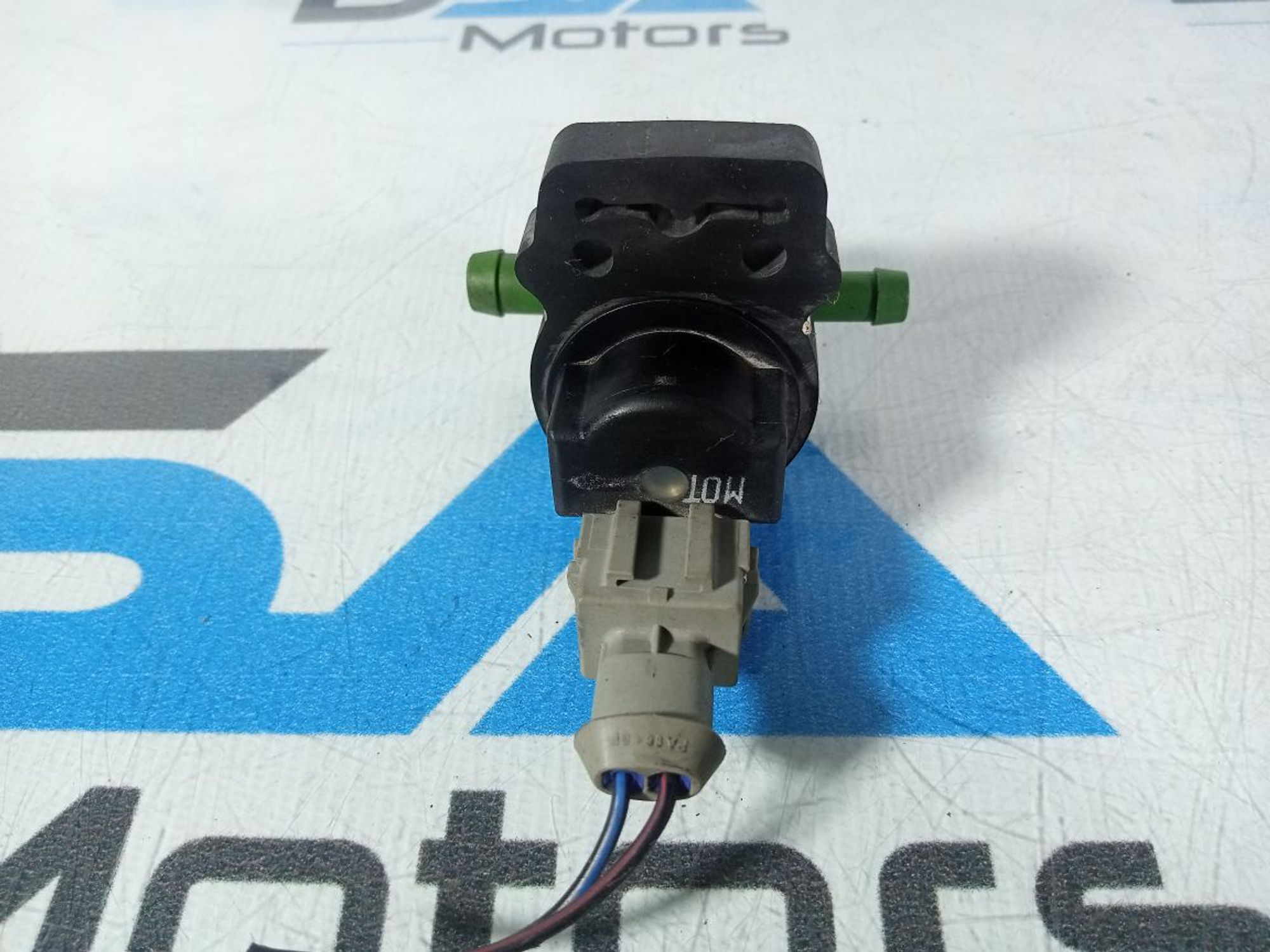 https://gcs.partsauto.market/rn-stockpro.appspot.com/thmbs/userImages/b7628e092085f1f91467af1afb6e7630/part/6ce74862-c8cb-40c2-9765-1a6b61e0ee4c_1747023633891.jpg