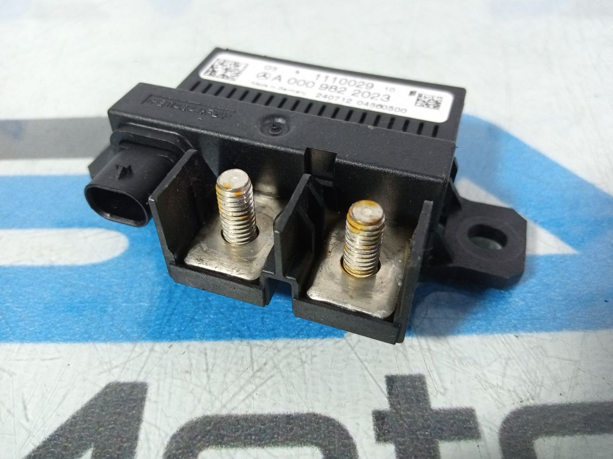 https://gcs.partsauto.market/rn-stockpro.appspot.com/thmbs/userImages/b7628e092085f1f91467af1afb6e7630/part/6dfc27f6-aa93-478a-b936-6617eb0fdfa7_1747719252334.jpg