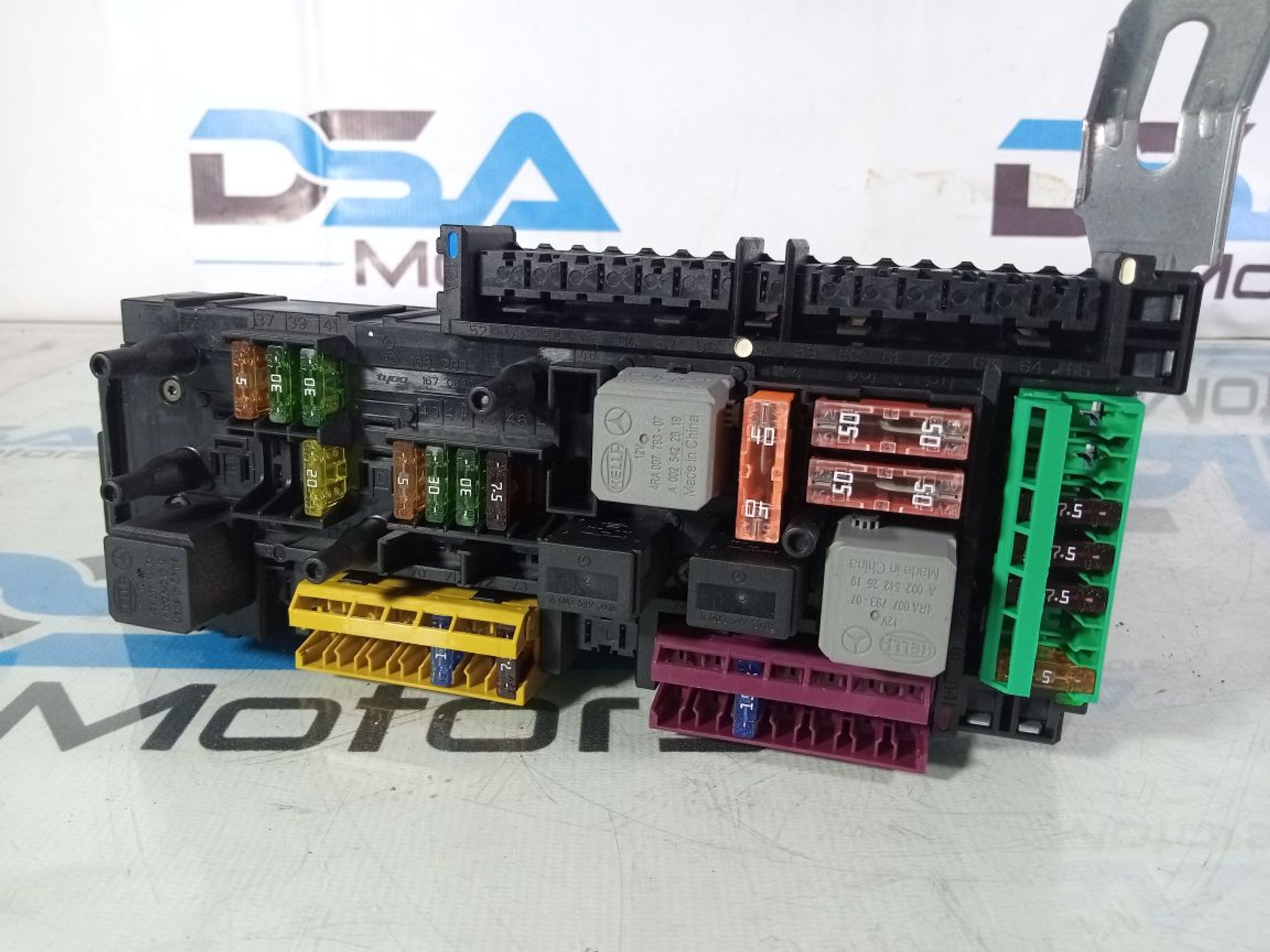 https://gcs.partsauto.market/rn-stockpro.appspot.com/thmbs/userImages/b7628e092085f1f91467af1afb6e7630/part/6e4998c9-3696-4f7f-ab3b-782b89c8ab57_1741333700658.jpg