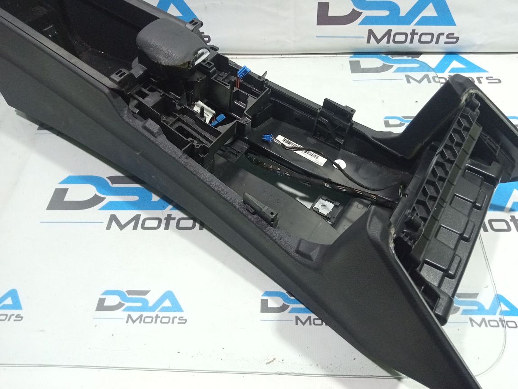 https://gcs.partsauto.market/rn-stockpro.appspot.com/thmbs/userImages/b7628e092085f1f91467af1afb6e7630/part/70a9bff7-7095-48c2-8576-06ea9f235dbd_1748282348998.jpg
