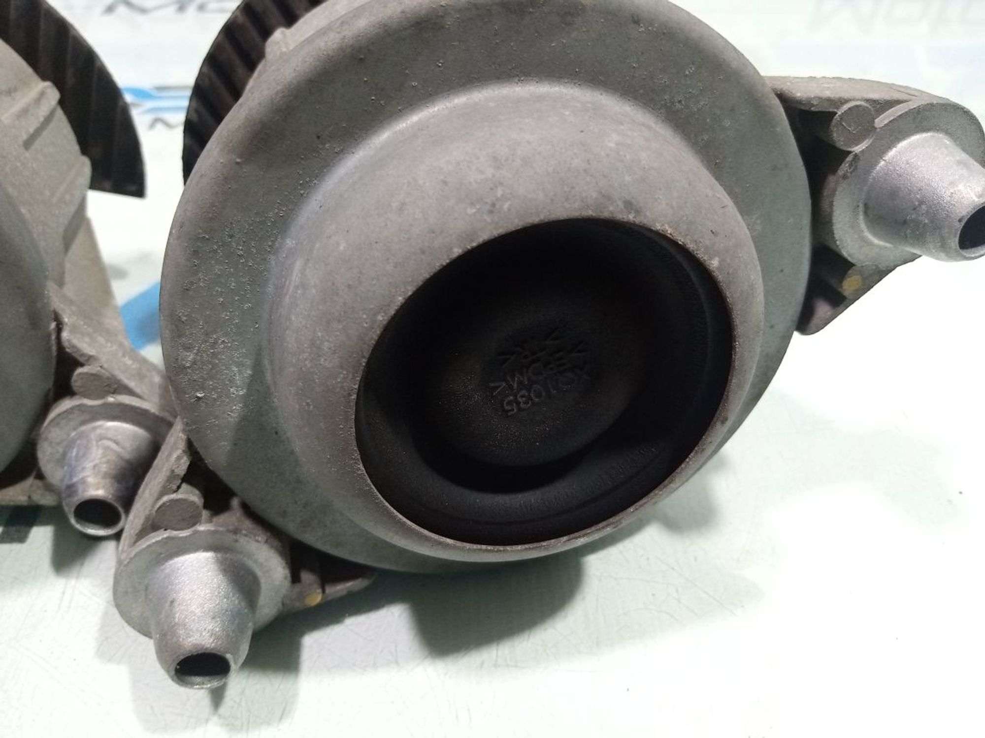 https://gcs.partsauto.market/rn-stockpro.appspot.com/thmbs/userImages/b7628e092085f1f91467af1afb6e7630/part/7165982b-a17c-4bfc-8414-2997b096da37_1748850064967.jpg