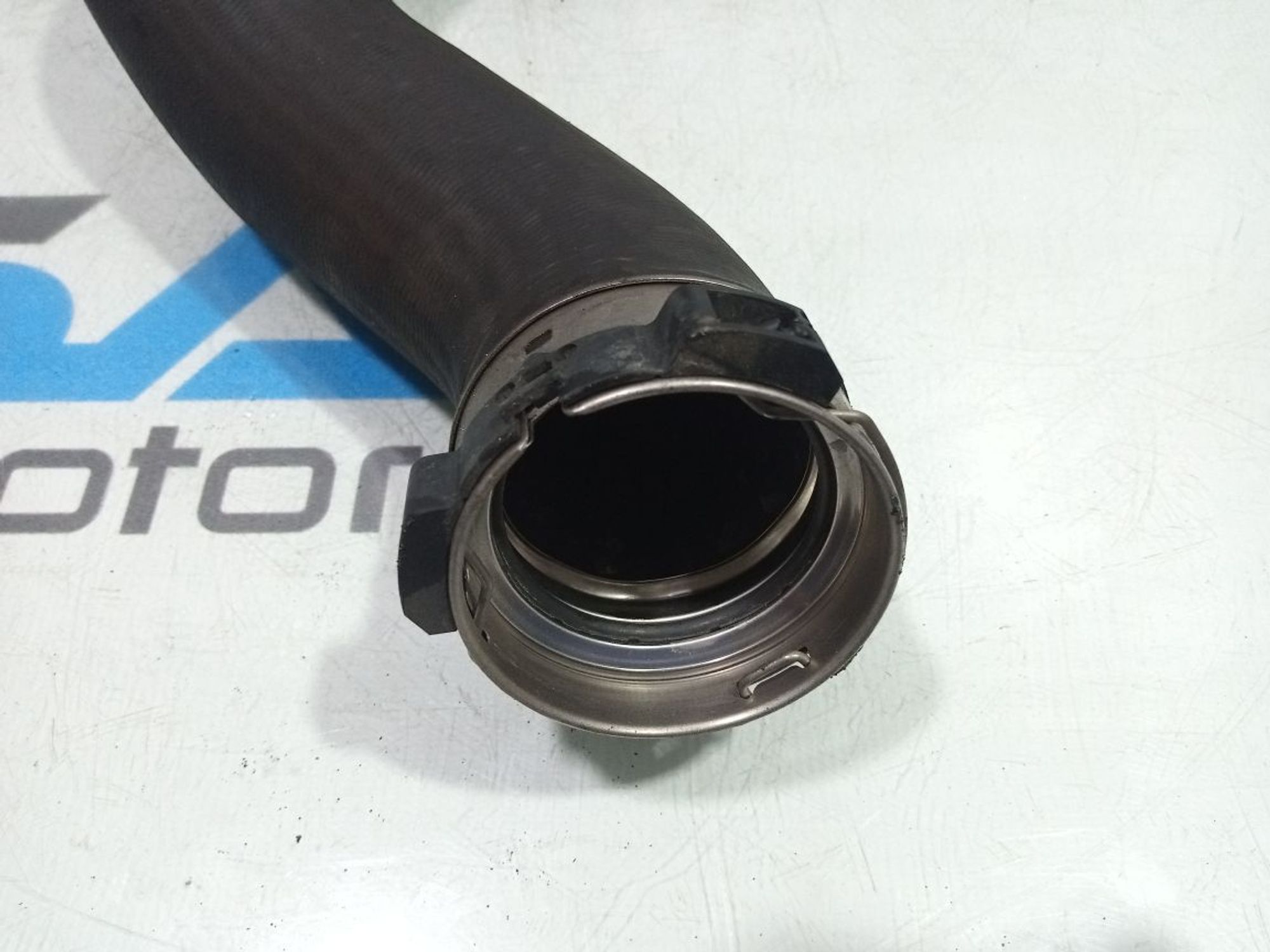 https://gcs.partsauto.market/rn-stockpro.appspot.com/thmbs/userImages/b7628e092085f1f91467af1afb6e7630/part/719364b0-db66-4932-90ab-91735b4eff45_1749062937243.jpg