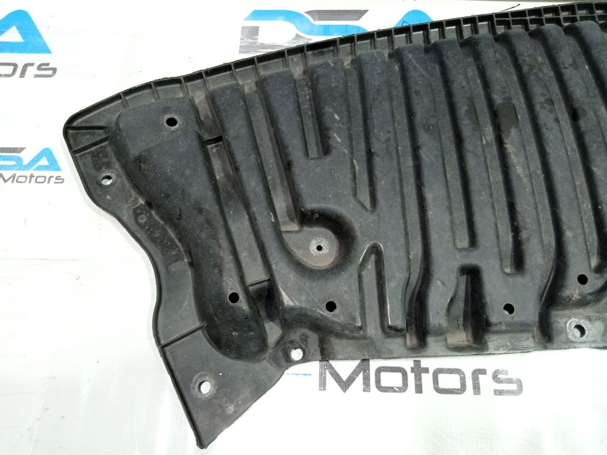 https://gcs.partsauto.market/rn-stockpro.appspot.com/thmbs/userImages/b7628e092085f1f91467af1afb6e7630/part/71f0a3dc-69c7-42f5-b346-a78d5db4d6b2_1749495015703.jpg