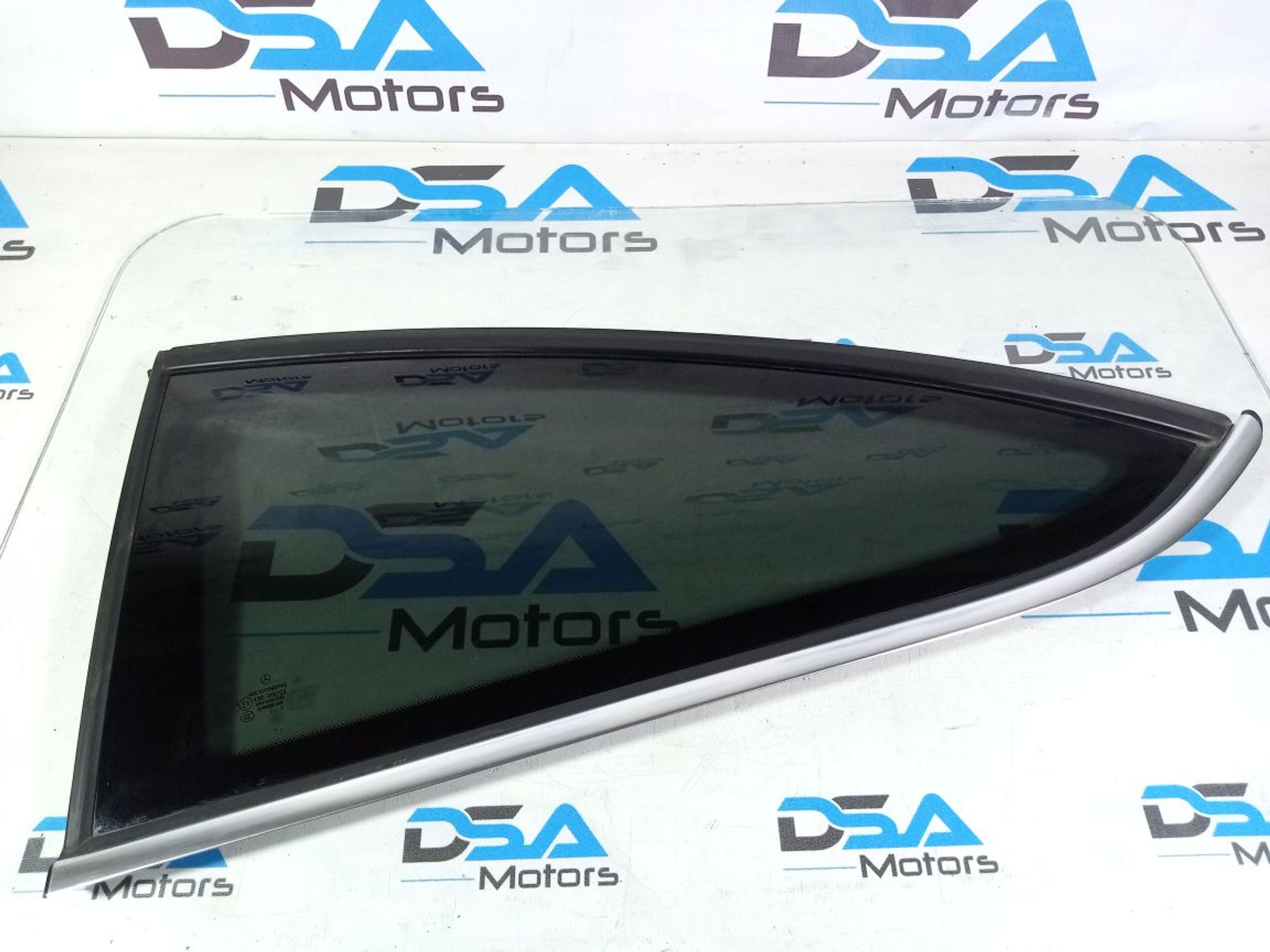 https://gcs.partsauto.market/rn-stockpro.appspot.com/thmbs/userImages/b7628e092085f1f91467af1afb6e7630/part/724c2342-d9bb-42b0-9ed8-efcfd020b958_1742370640887.jpg