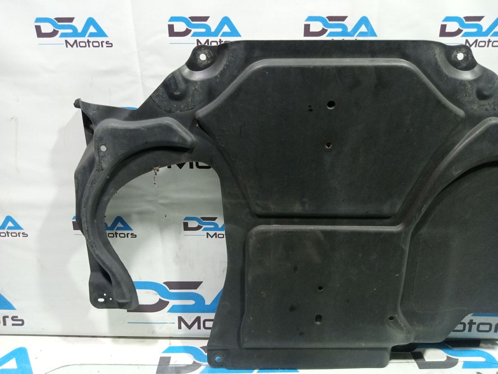 https://gcs.partsauto.market/rn-stockpro.appspot.com/thmbs/userImages/b7628e092085f1f91467af1afb6e7630/part/7296c7af-e12c-452d-88d1-1b586ae3aaf1_1748924763232.jpg