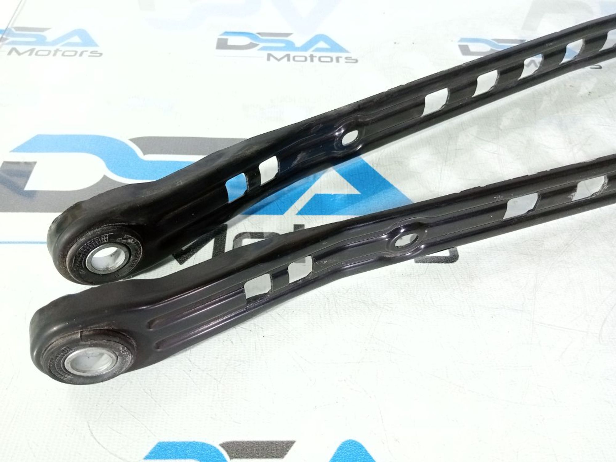 https://gcs.partsauto.market/rn-stockpro.appspot.com/thmbs/userImages/b7628e092085f1f91467af1afb6e7630/part/732f1d38-6953-44d7-bacf-3d6f678909c8_1747213061740.jpg