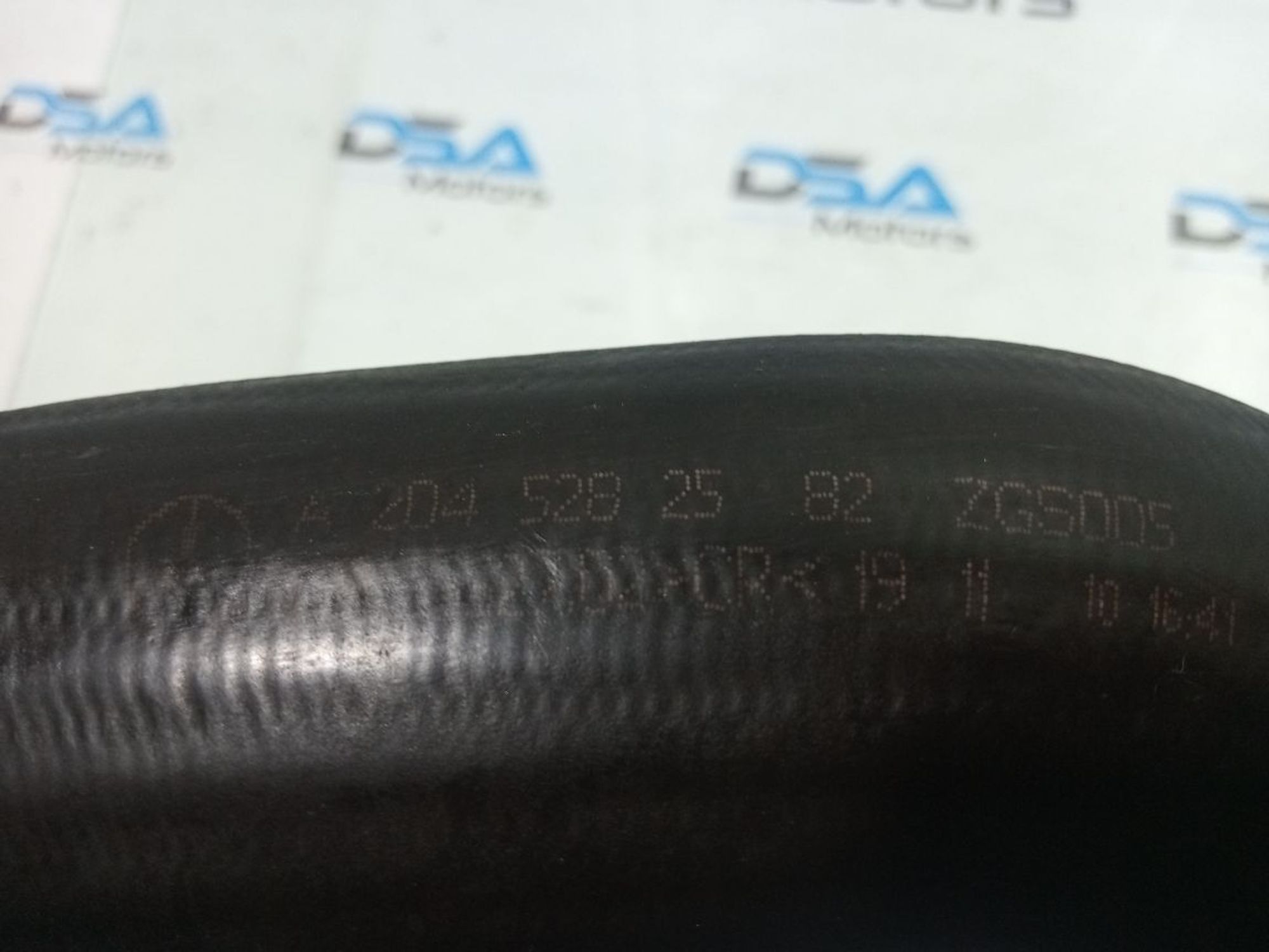 https://gcs.partsauto.market/rn-stockpro.appspot.com/thmbs/userImages/b7628e092085f1f91467af1afb6e7630/part/73ab68bb-a5df-40fe-832a-316d7cf6a014_1748888541052.jpg