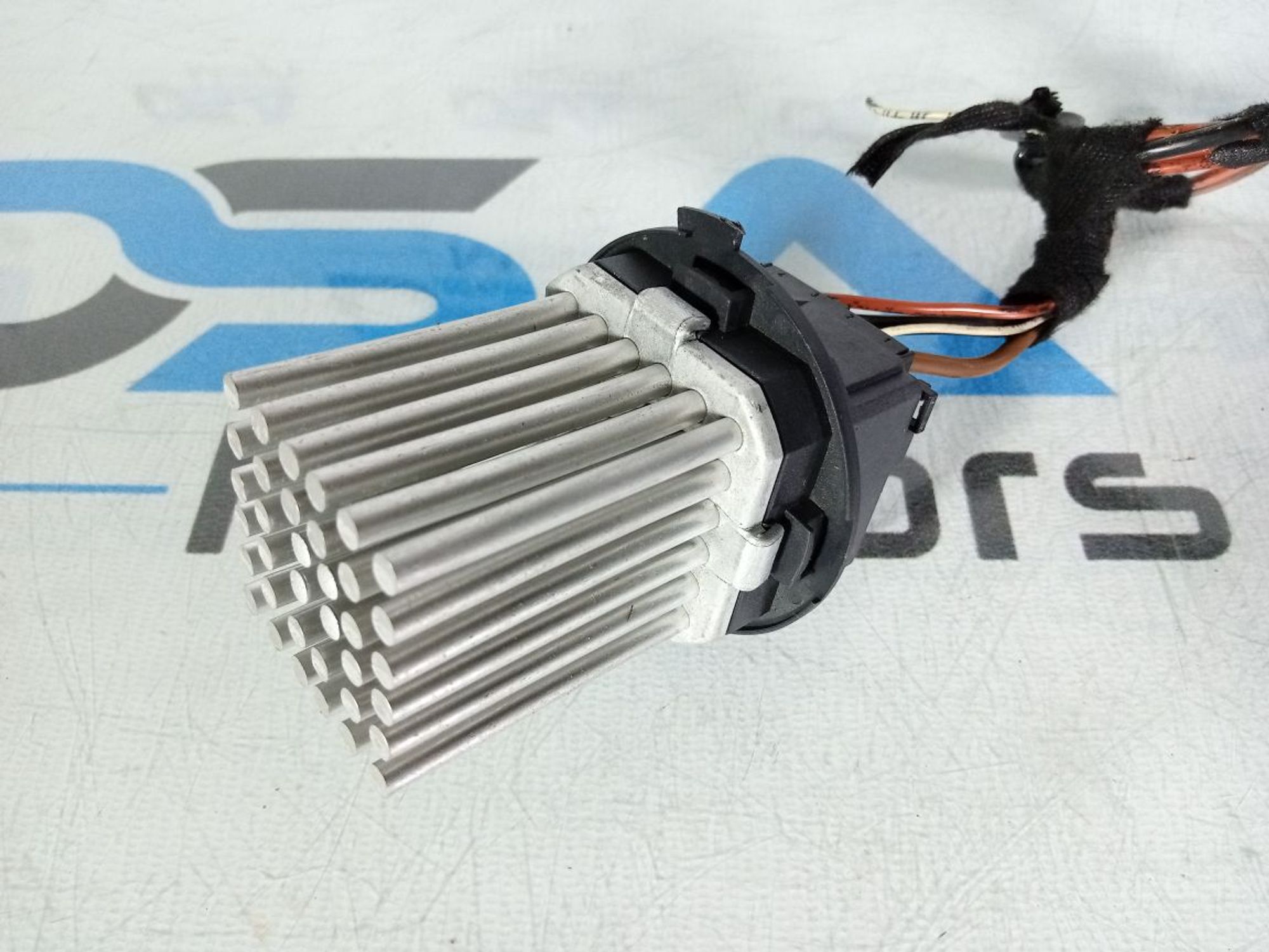 https://gcs.partsauto.market/rn-stockpro.appspot.com/thmbs/userImages/b7628e092085f1f91467af1afb6e7630/part/75194546-a32f-4d8f-a444-38bbe98dc6c6_1746543297699.jpg