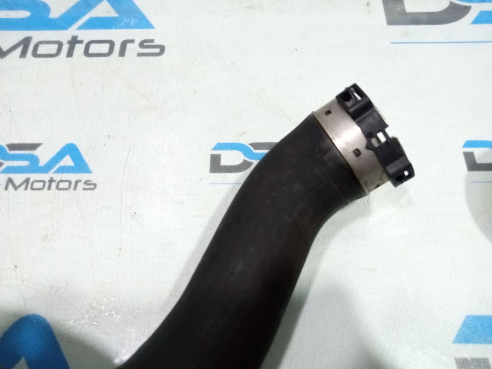 https://gcs.partsauto.market/rn-stockpro.appspot.com/thmbs/userImages/b7628e092085f1f91467af1afb6e7630/part/7533d7f3-b441-43bb-b108-c8339f8c18f4_1749062931080.jpg