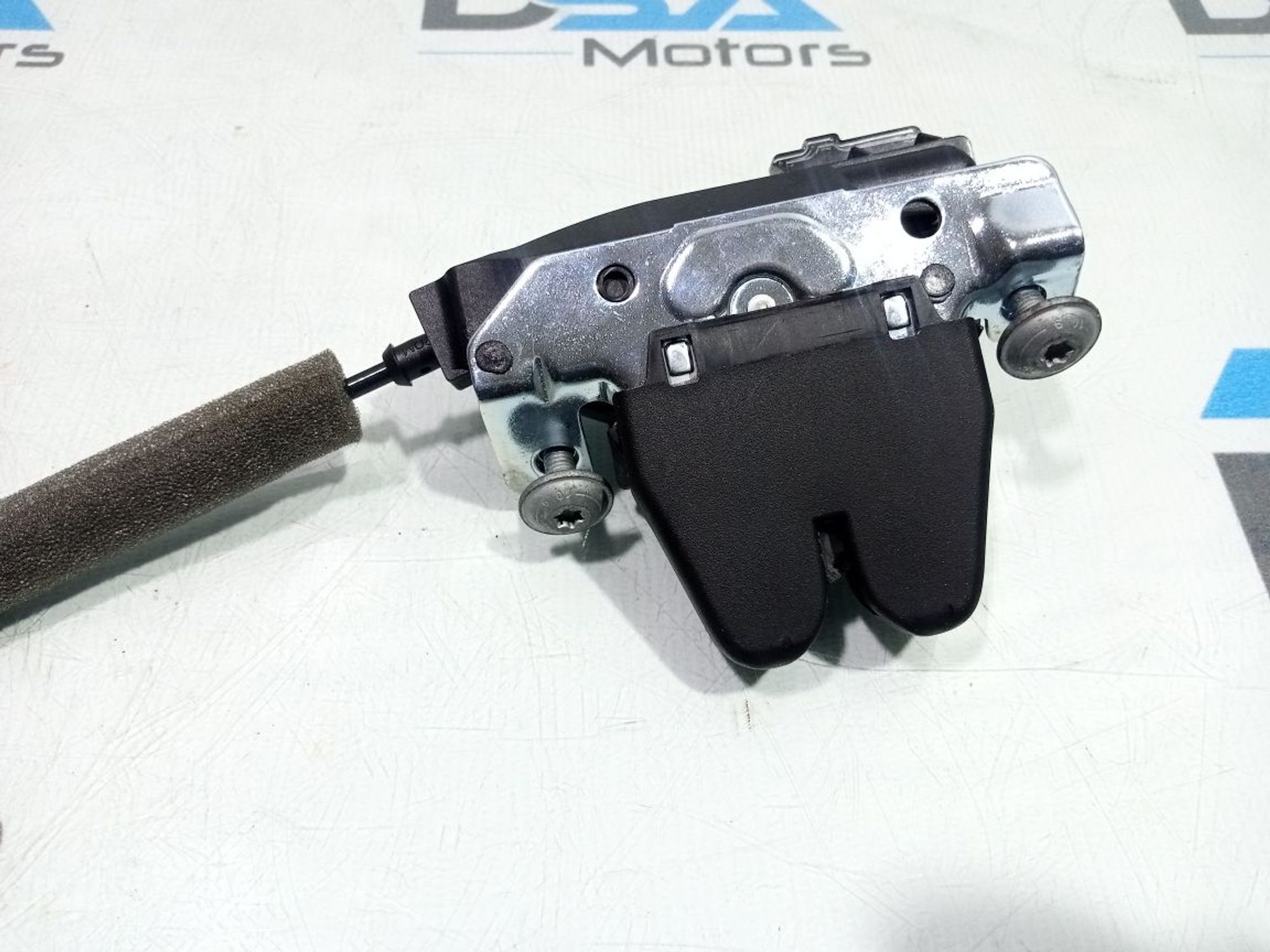 https://gcs.partsauto.market/rn-stockpro.appspot.com/thmbs/userImages/b7628e092085f1f91467af1afb6e7630/part/75c7c7aa-e67a-426c-b40d-86a9a647abc5_1748849287382.jpg