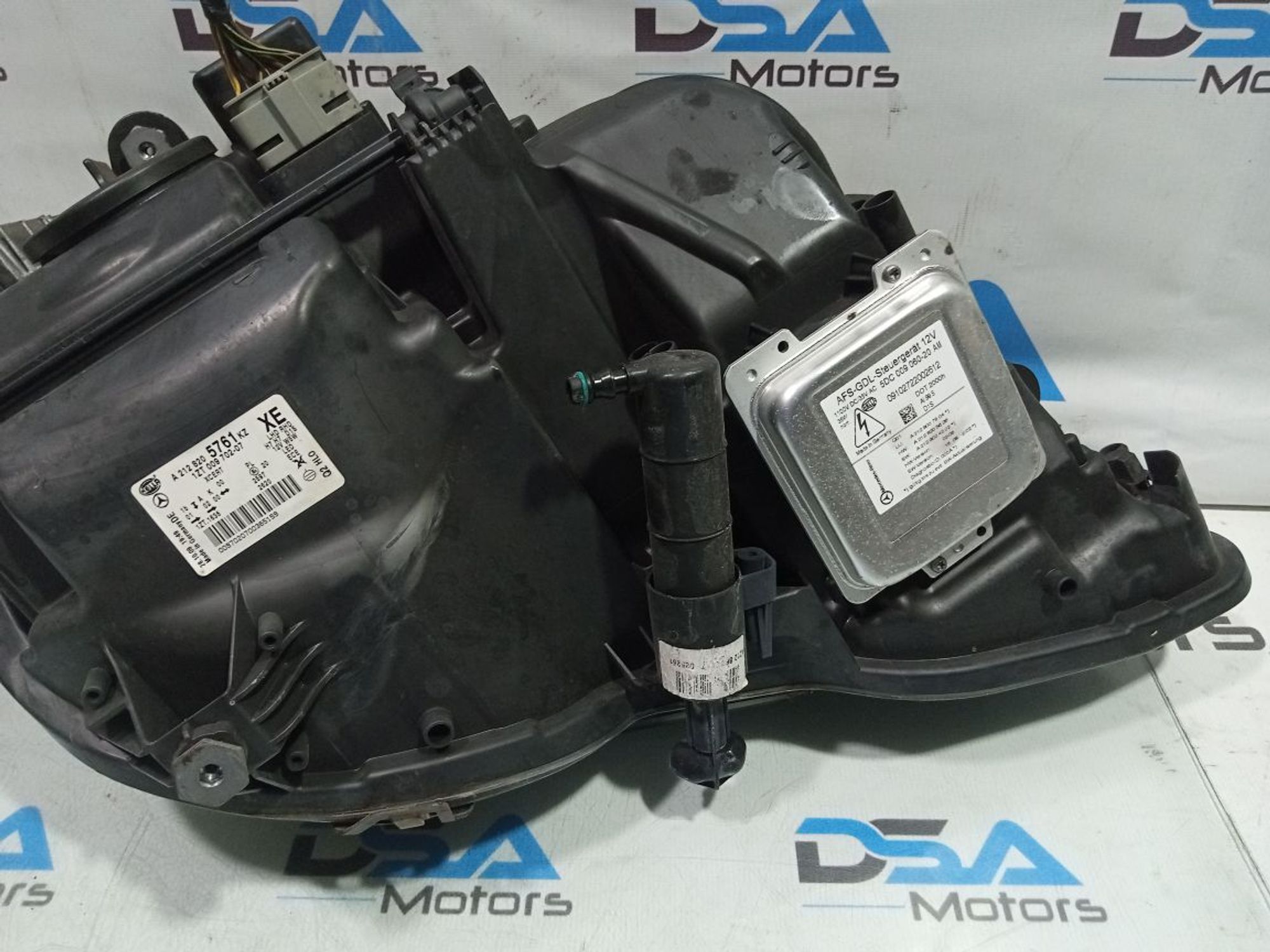 https://gcs.partsauto.market/rn-stockpro.appspot.com/thmbs/userImages/b7628e092085f1f91467af1afb6e7630/part/76930dfc-9387-44d9-8d3b-6c4117953f3e_1749060819948.jpg