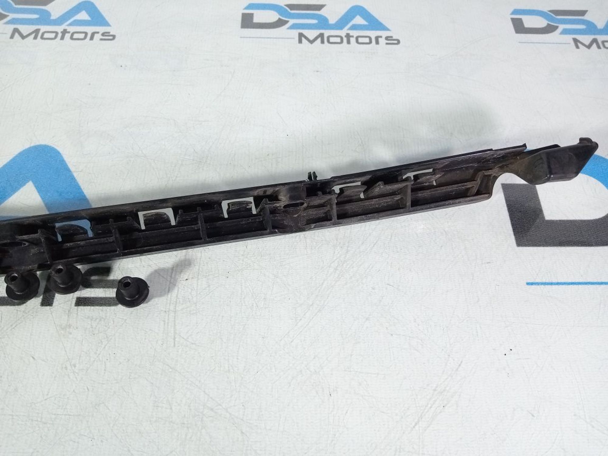https://gcs.partsauto.market/rn-stockpro.appspot.com/thmbs/userImages/b7628e092085f1f91467af1afb6e7630/part/76fa69da-a33c-41ef-96af-c36216b92165_1747212469172.jpg