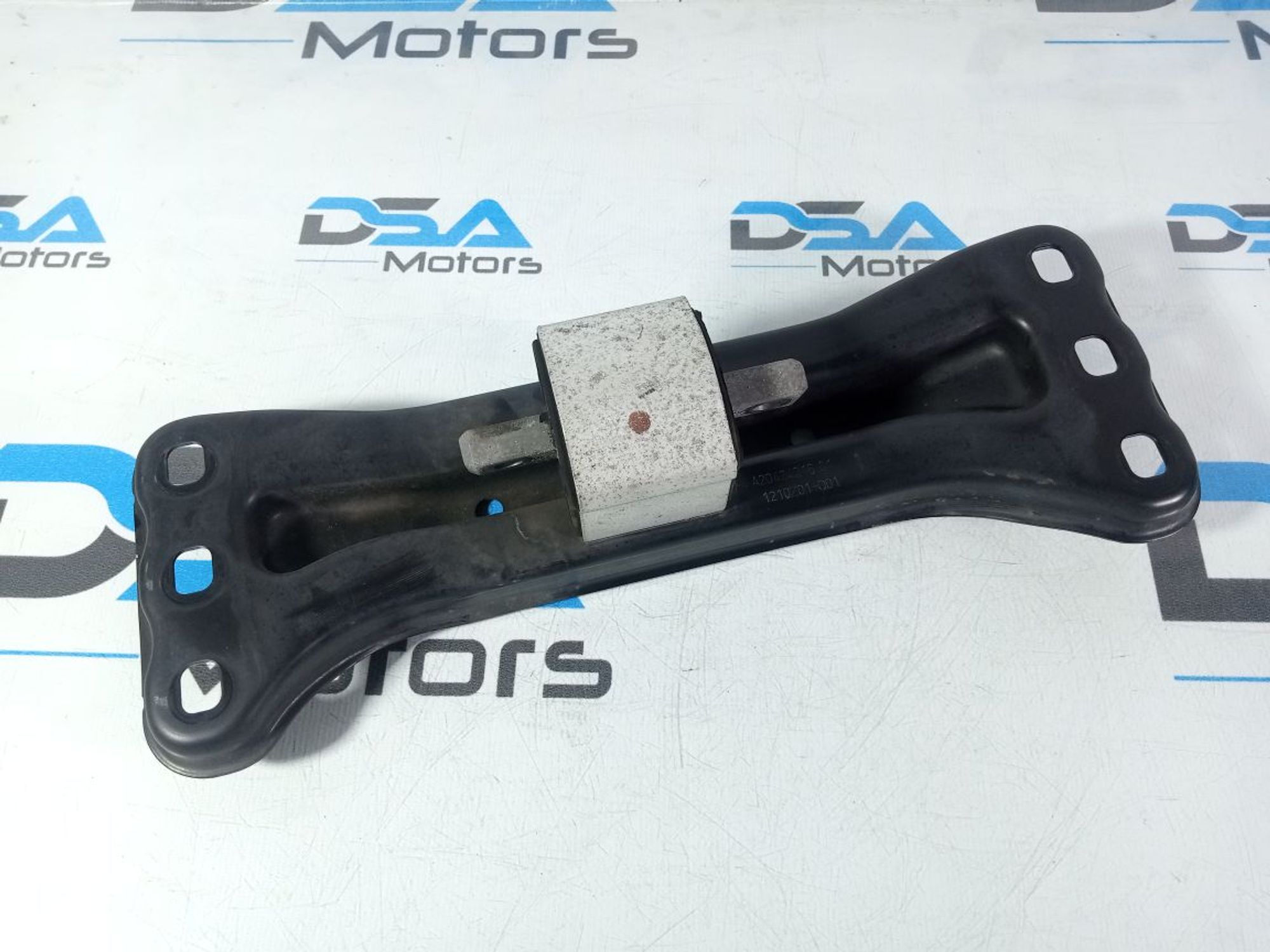 https://gcs.partsauto.market/rn-stockpro.appspot.com/thmbs/userImages/b7628e092085f1f91467af1afb6e7630/part/77a7d227-2a1e-48b4-b691-667e0057a409_1747057890139.jpg