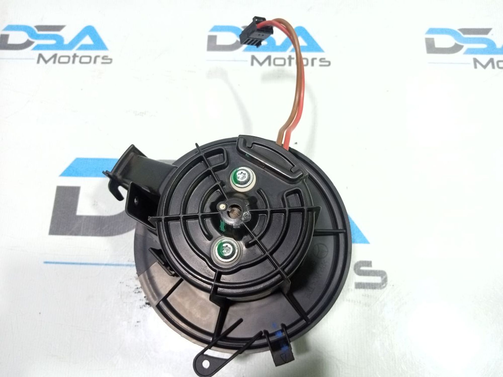https://gcs.partsauto.market/rn-stockpro.appspot.com/thmbs/userImages/b7628e092085f1f91467af1afb6e7630/part/77f159c9-a664-4c0e-8bc3-060449b39904_1748862772208.jpg