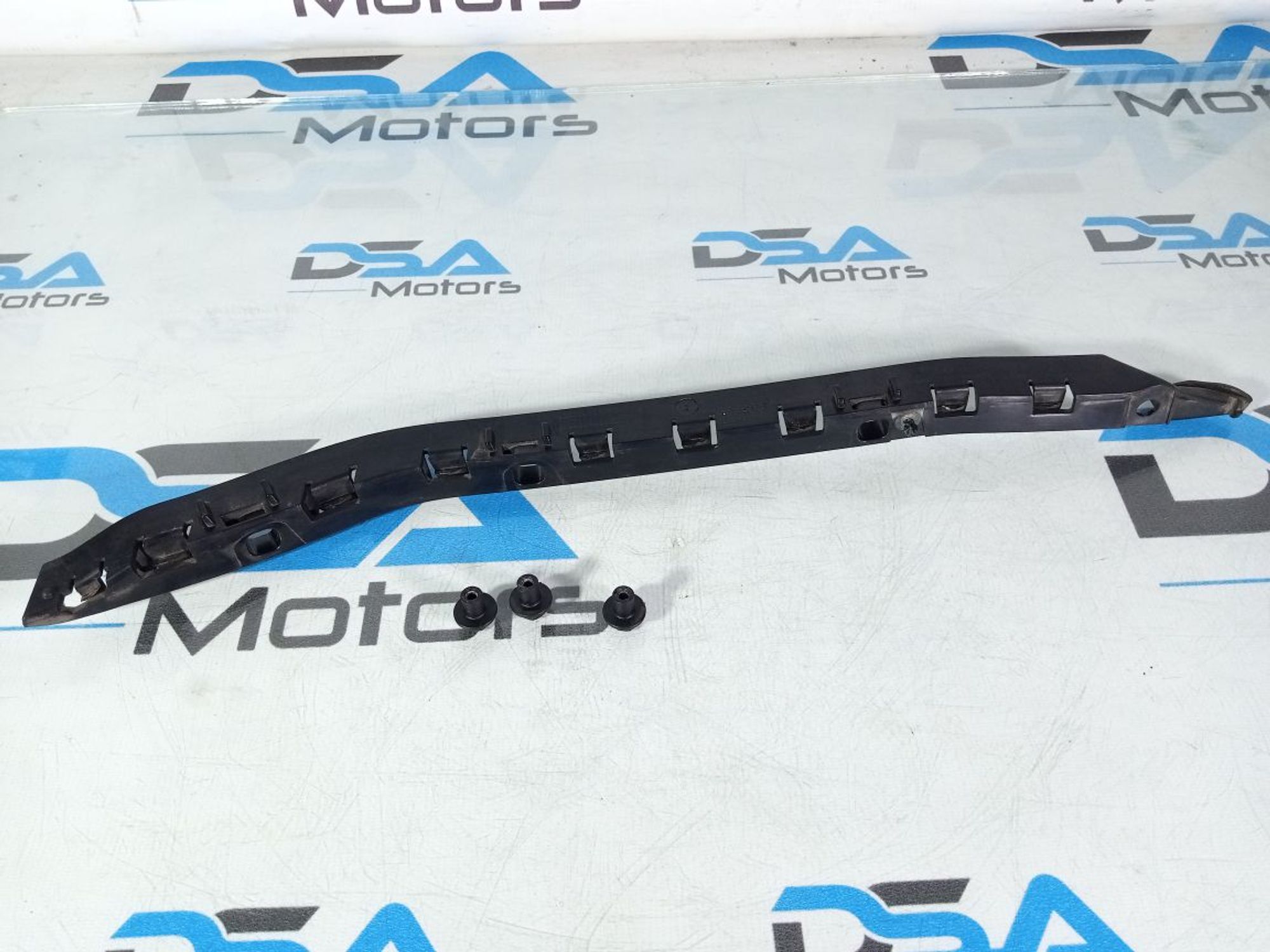 https://gcs.partsauto.market/rn-stockpro.appspot.com/thmbs/userImages/b7628e092085f1f91467af1afb6e7630/part/77fa7238-2d2b-4530-b20b-799b086d1abb_1747212446137.jpg