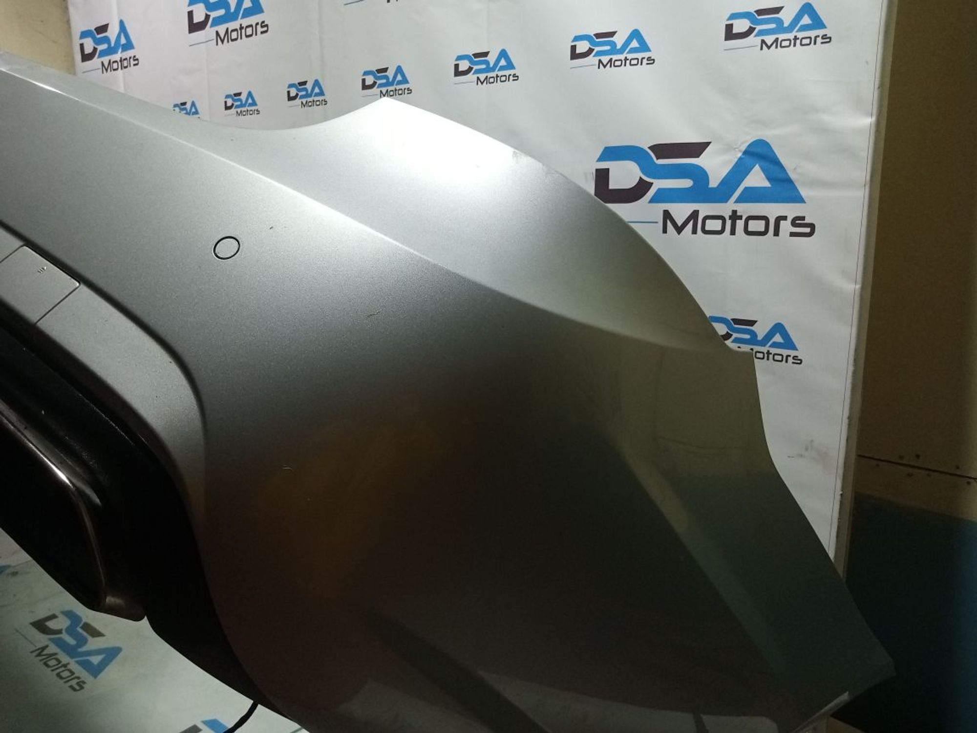 https://gcs.partsauto.market/rn-stockpro.appspot.com/thmbs/userImages/b7628e092085f1f91467af1afb6e7630/part/78a7079f-463d-48a1-ba85-ccd25efa125f_1748412729527.jpg