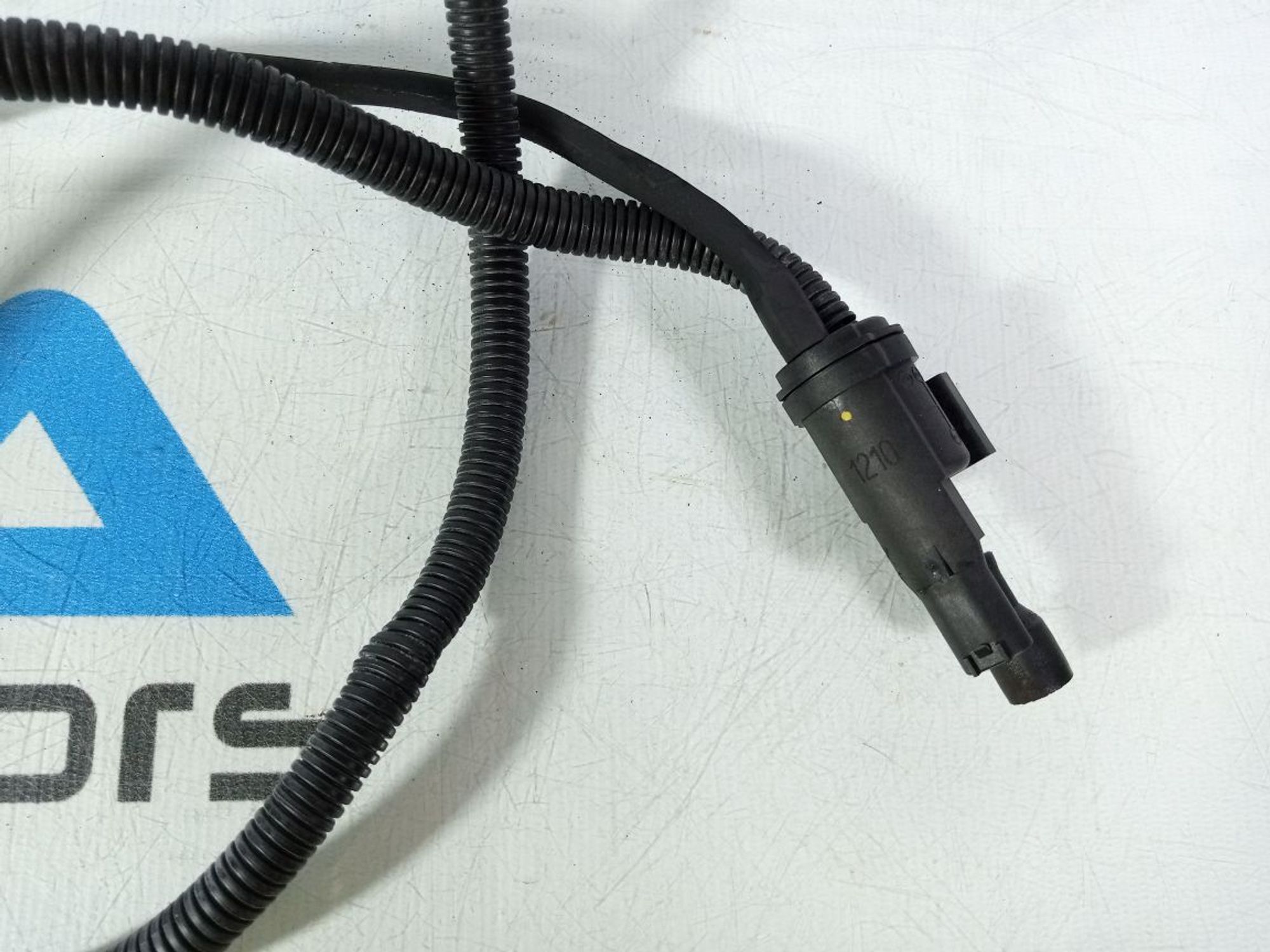 https://gcs.partsauto.market/rn-stockpro.appspot.com/thmbs/userImages/b7628e092085f1f91467af1afb6e7630/part/78df5e78-4b93-4916-bef0-bb8b33c64552_1746167275300.jpg