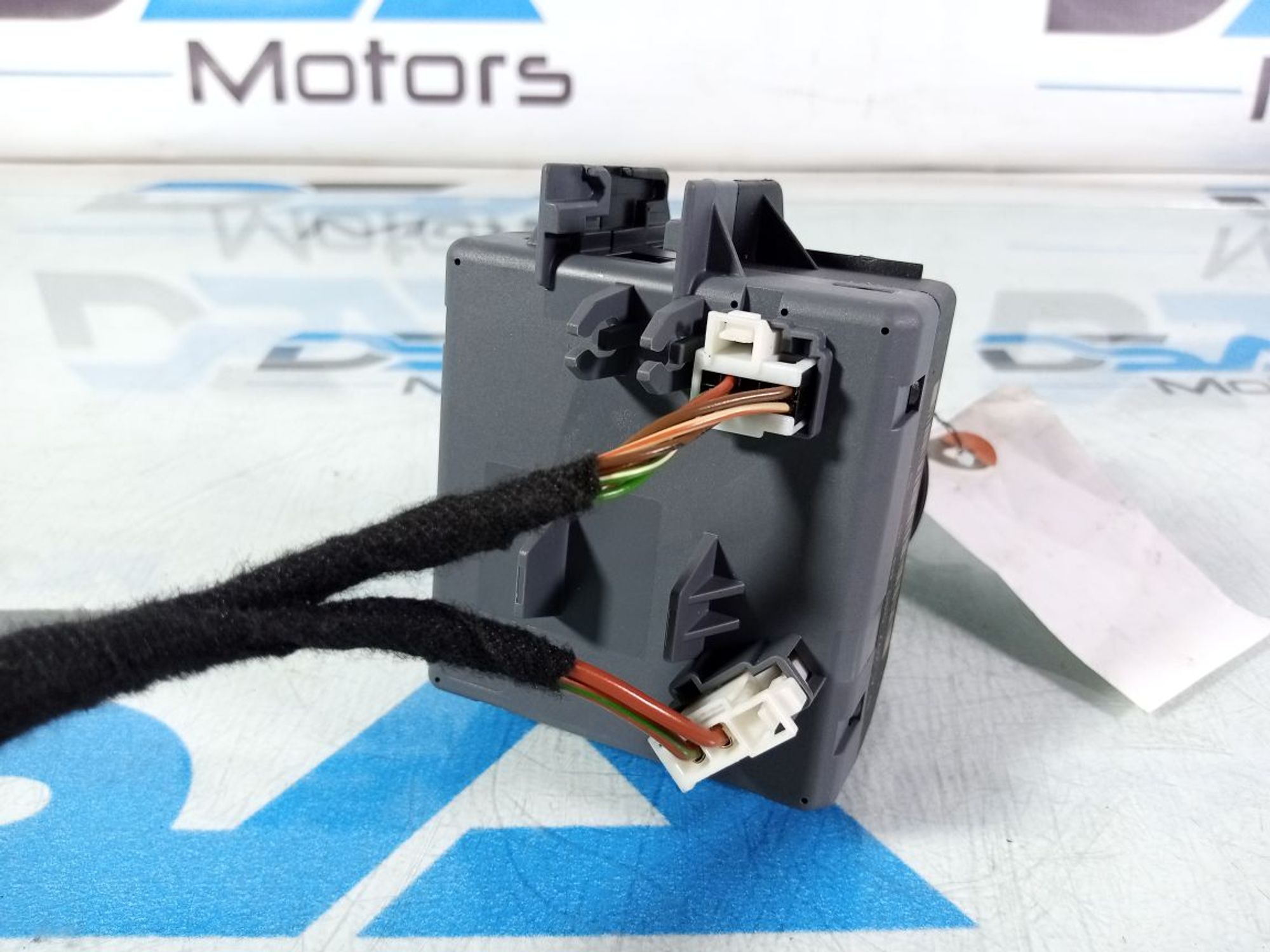 https://gcs.partsauto.market/rn-stockpro.appspot.com/thmbs/userImages/b7628e092085f1f91467af1afb6e7630/part/7907c87f-dfe5-42d3-b70d-726f0340527b_1746542594002.jpg