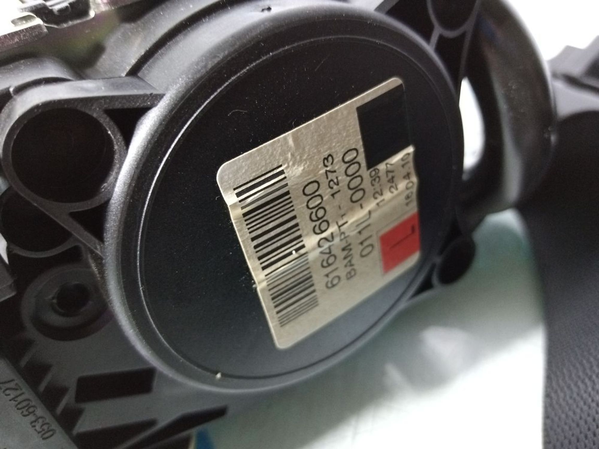 https://gcs.partsauto.market/rn-stockpro.appspot.com/thmbs/userImages/b7628e092085f1f91467af1afb6e7630/part/79d13142-a202-45f3-a563-11819c9eaf15_1745908870656.jpg