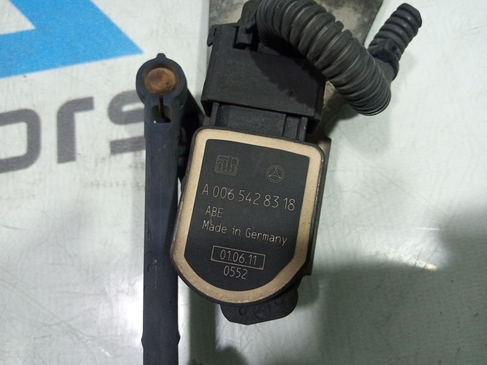 https://gcs.partsauto.market/rn-stockpro.appspot.com/thmbs/userImages/b7628e092085f1f91467af1afb6e7630/part/79eecdc1-7421-4d54-950d-a7e3bd2e6f51_1748894661098.jpg