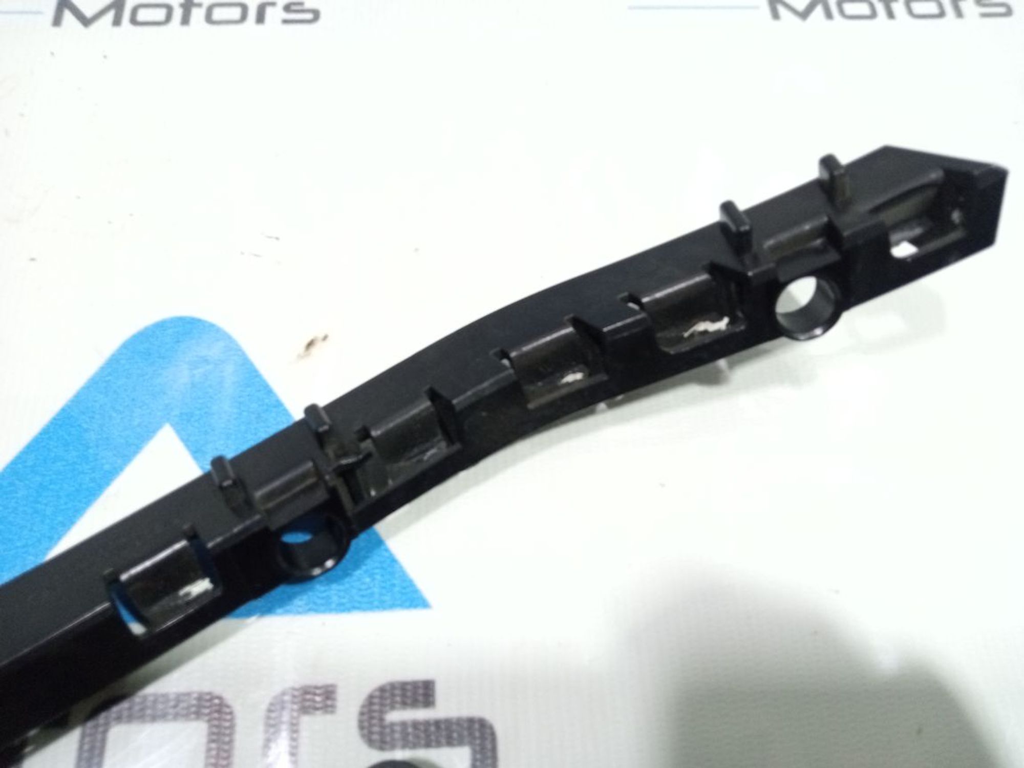 https://gcs.partsauto.market/rn-stockpro.appspot.com/thmbs/userImages/b7628e092085f1f91467af1afb6e7630/part/7a0c8bf7-9a7c-480f-ac61-4bb53c0e8ca3_1750097940157.jpg