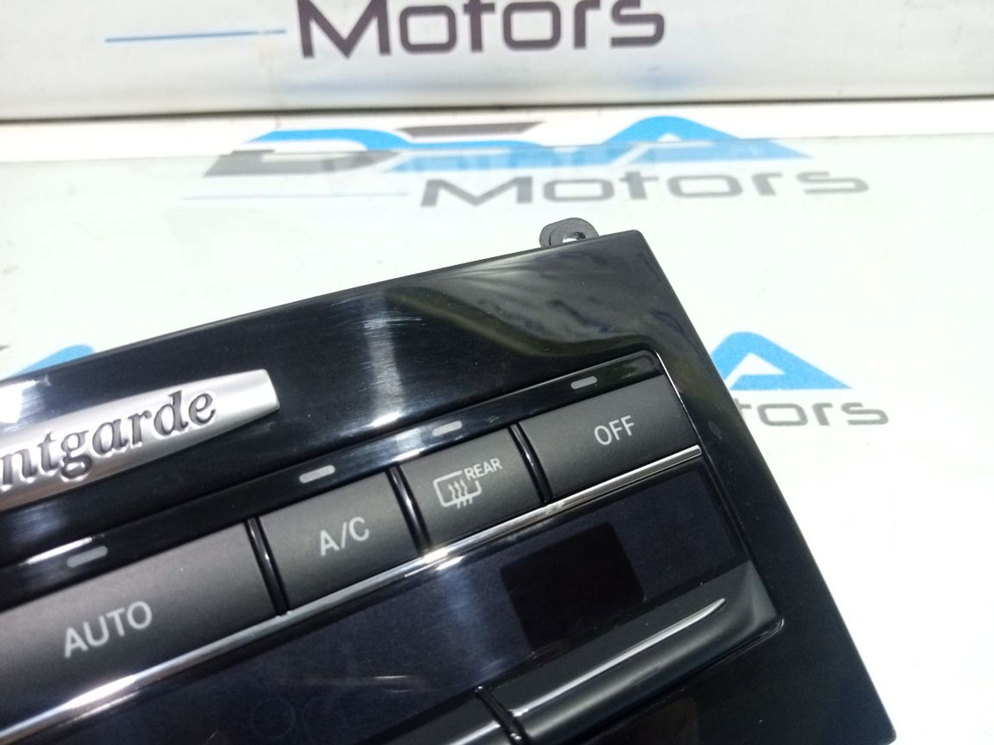 https://gcs.partsauto.market/rn-stockpro.appspot.com/thmbs/userImages/b7628e092085f1f91467af1afb6e7630/part/7a3420d8-db3f-4a91-be65-6b8db78cf5f4_1748869489055.jpg
