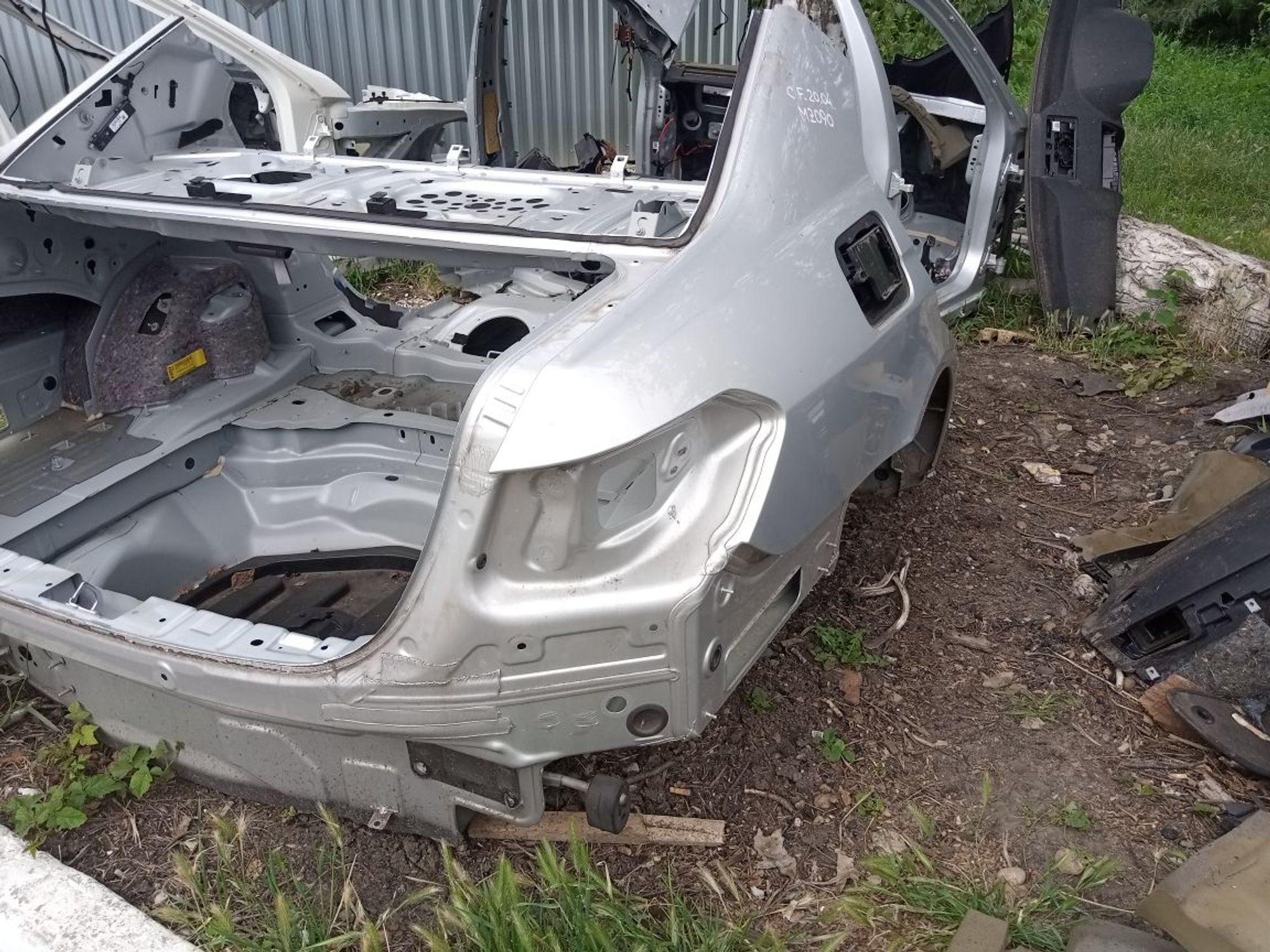 https://gcs.partsauto.market/rn-stockpro.appspot.com/thmbs/userImages/b7628e092085f1f91467af1afb6e7630/part/7b0a0633-ae57-4999-8c1a-c4796a3acd99_1750854283479.jpg