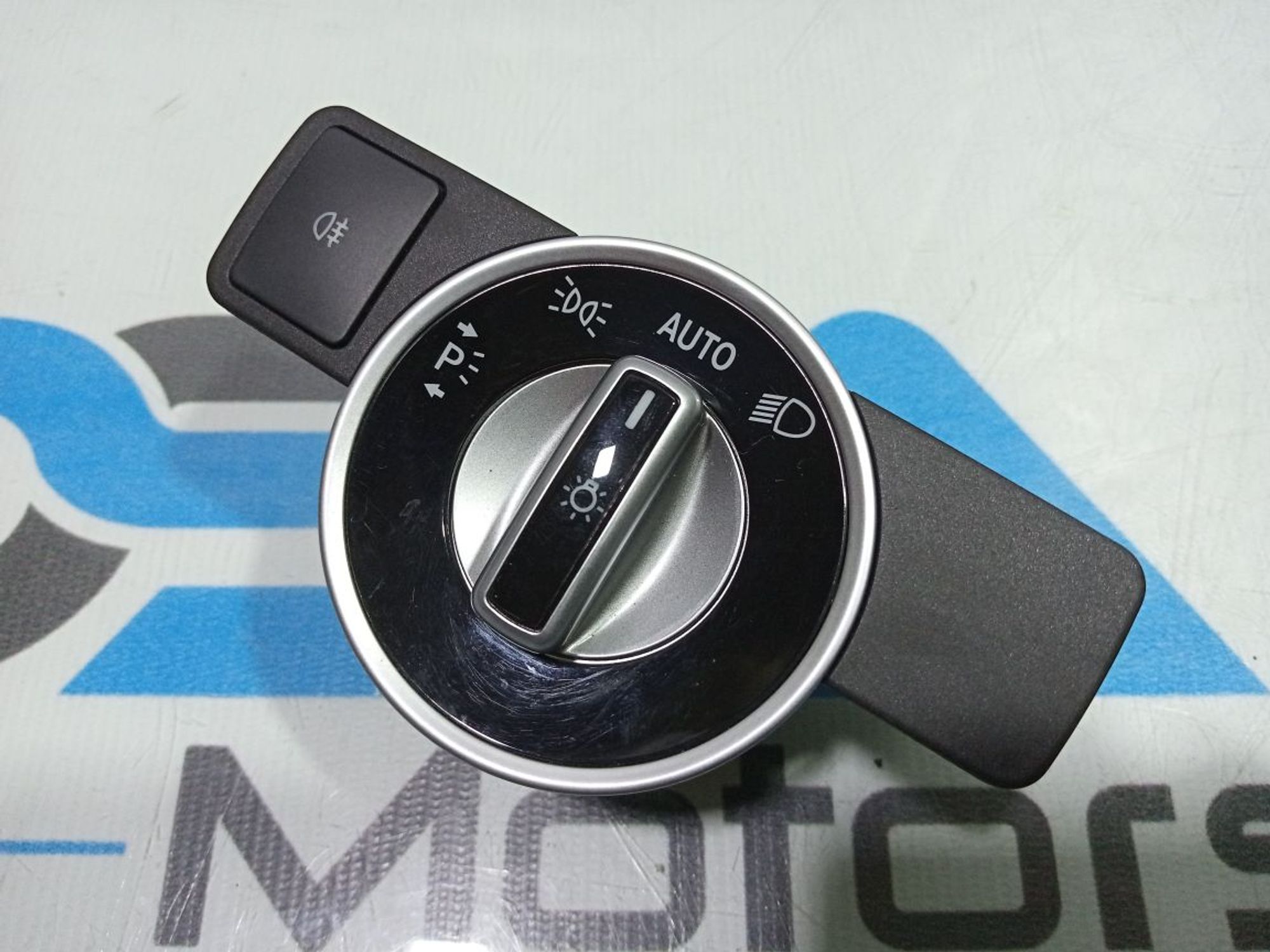 https://gcs.partsauto.market/rn-stockpro.appspot.com/thmbs/userImages/b7628e092085f1f91467af1afb6e7630/part/7c84b653-0735-4781-8afb-ba6634c3798c_1748161210776.jpg